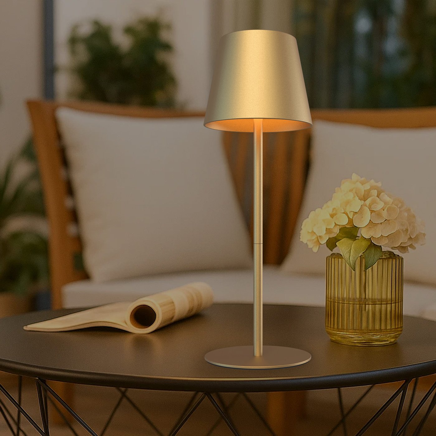 YIKUI Draadloze Tafellamp, 5000 mAh Batterij Met 3 Verlichtingsmodi, Dimbare Aluminium LED-lamp Voor Restaurant, Terras, Binnen en Buiten (Bruin