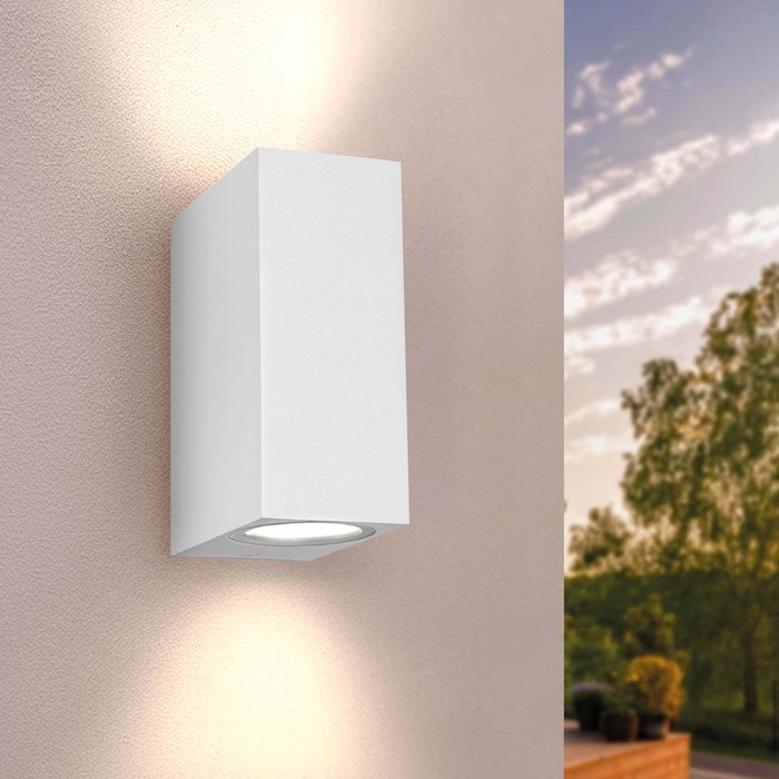 Outdoor Wall Light - Cube - White - Up & Down - 3W - 2700K