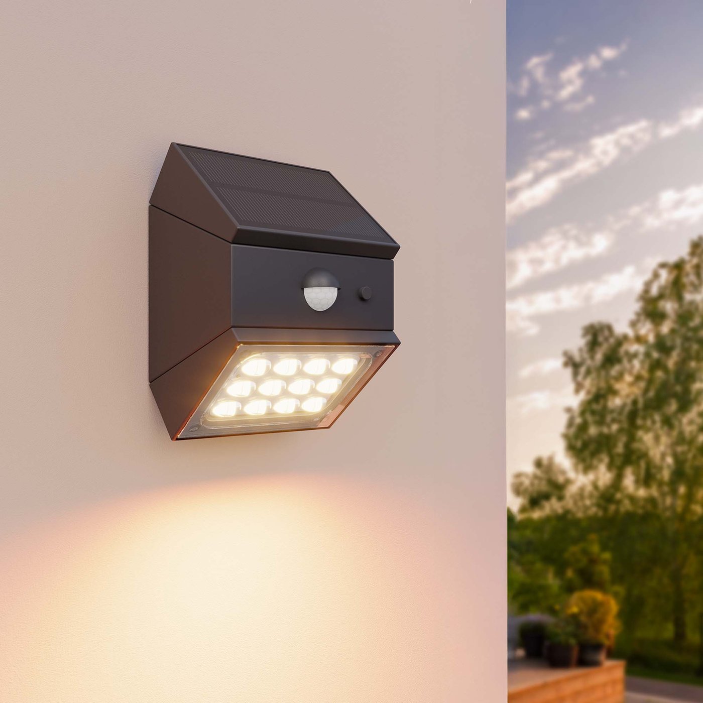 LED Solar Wandleuchte Außen mit Sensor - Drehbar - Schwarz - 2700K/4000K/6500K - IP65