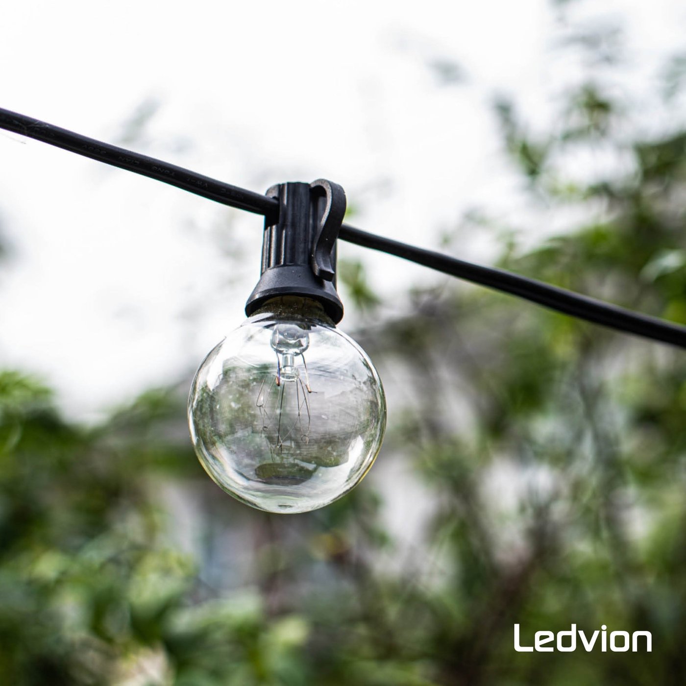 27m LED Lichterkette + Fernbedienung - 12V - IP54