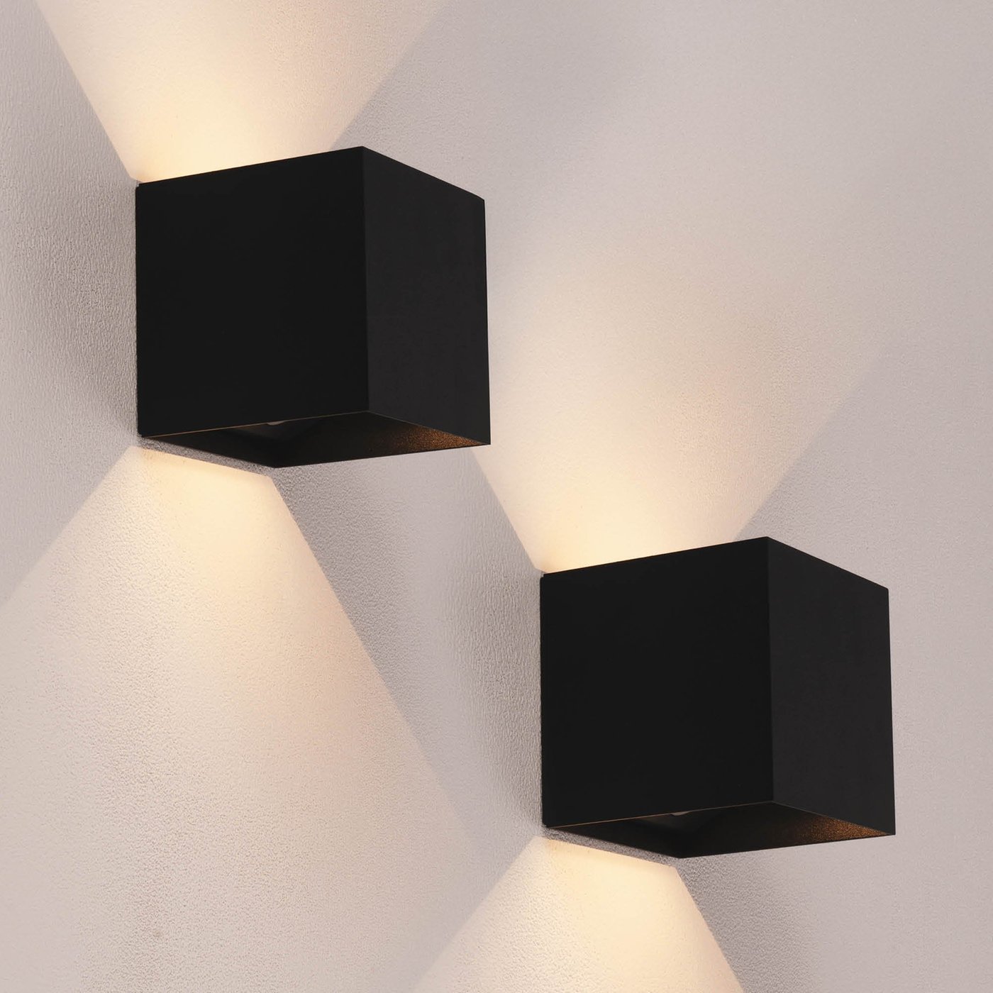 2x LED Wandleuchte USB Aufladbar mit Sensor - Schwarz – Kabellos – 4400 mAh Akku – Für den Innen- und Außenbereich geeignet