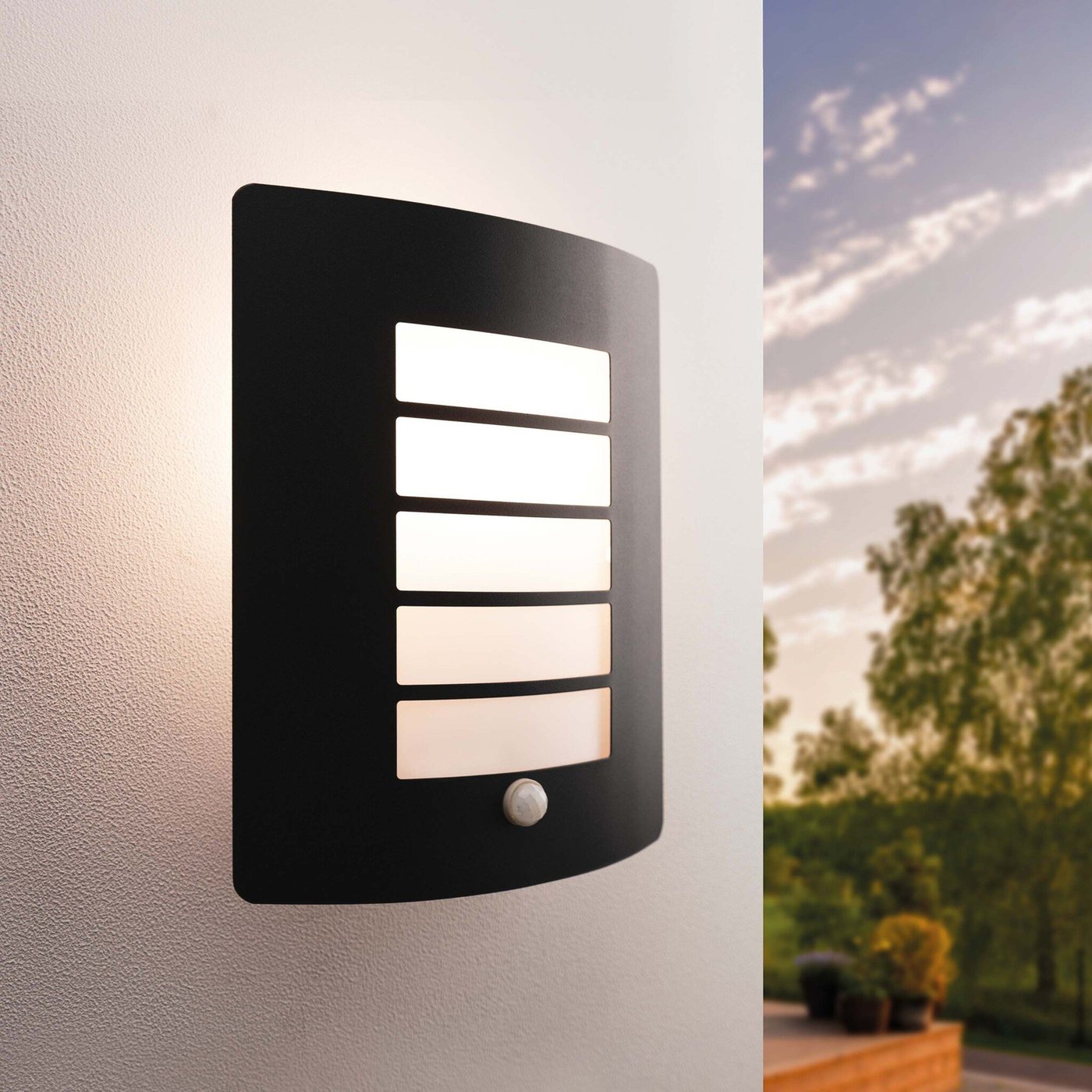 LED Wandlamp met Sensor - IP44 - E27 Fitting - Zwart - Geschikt voor Binnen & Buiten