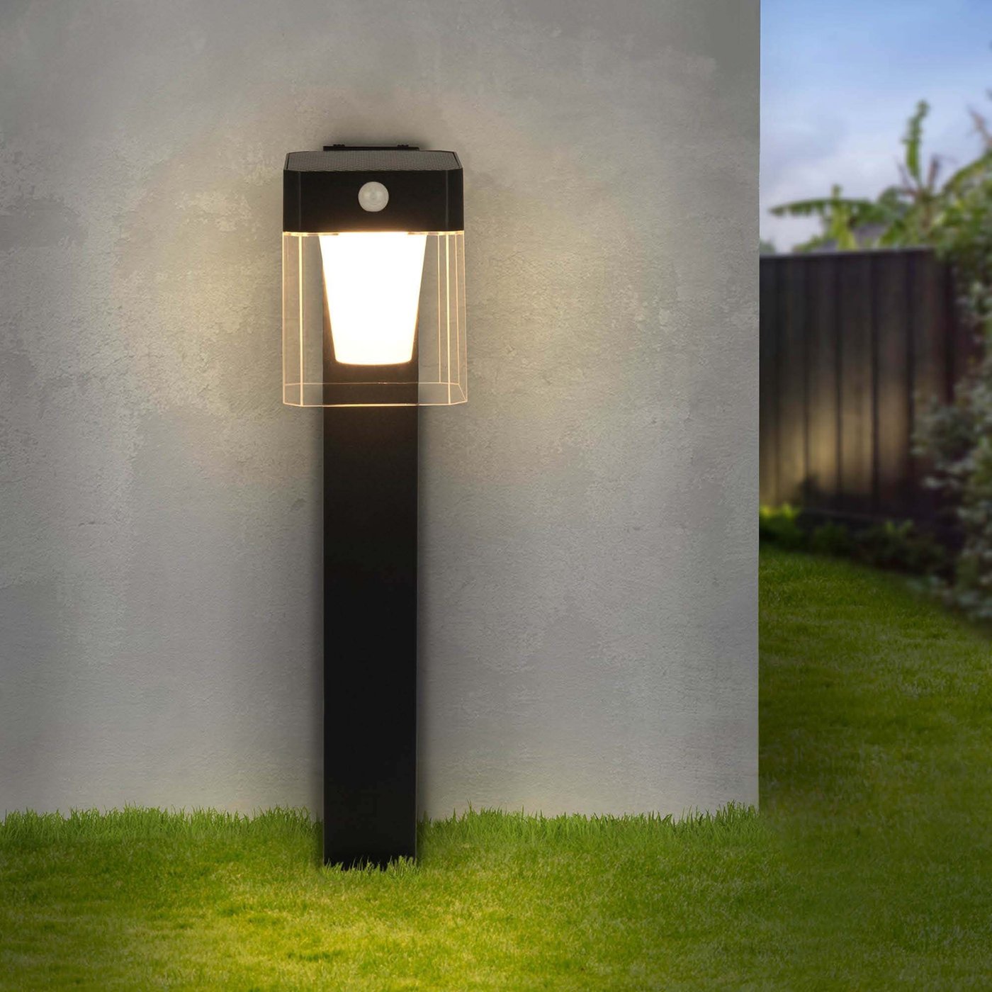 Lampa Stojąca Solarny LED z Czujnikiem Ruchu - Czarny - IP44