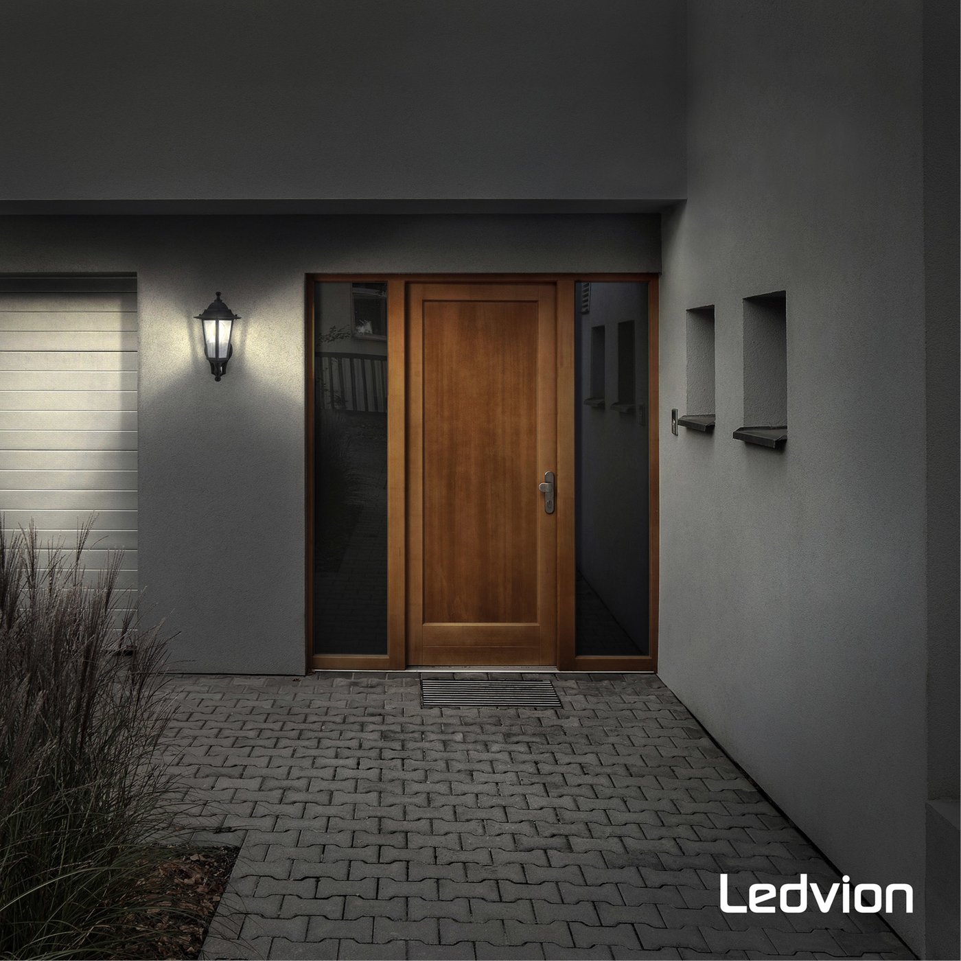 LED Outdoor Wall Light with PIR Sensor - E27 - Waterproof - Black - Lantern - Vintage - Dimmable