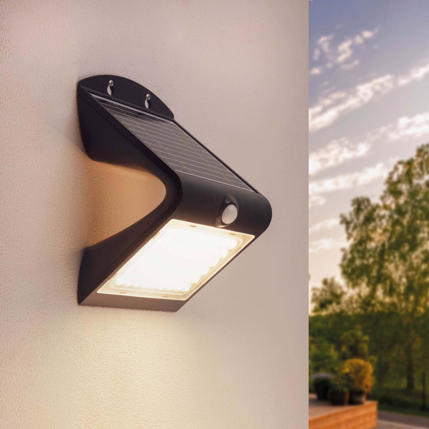 Solar Wandleuchte mit Bewegungssensor - Schwarz - 4W - 3000K