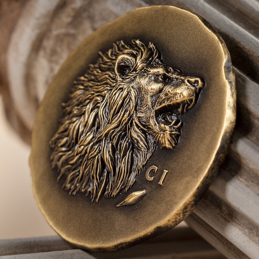 Side view of the Gold lion 1 oz Antik Finish - High Relief 2025