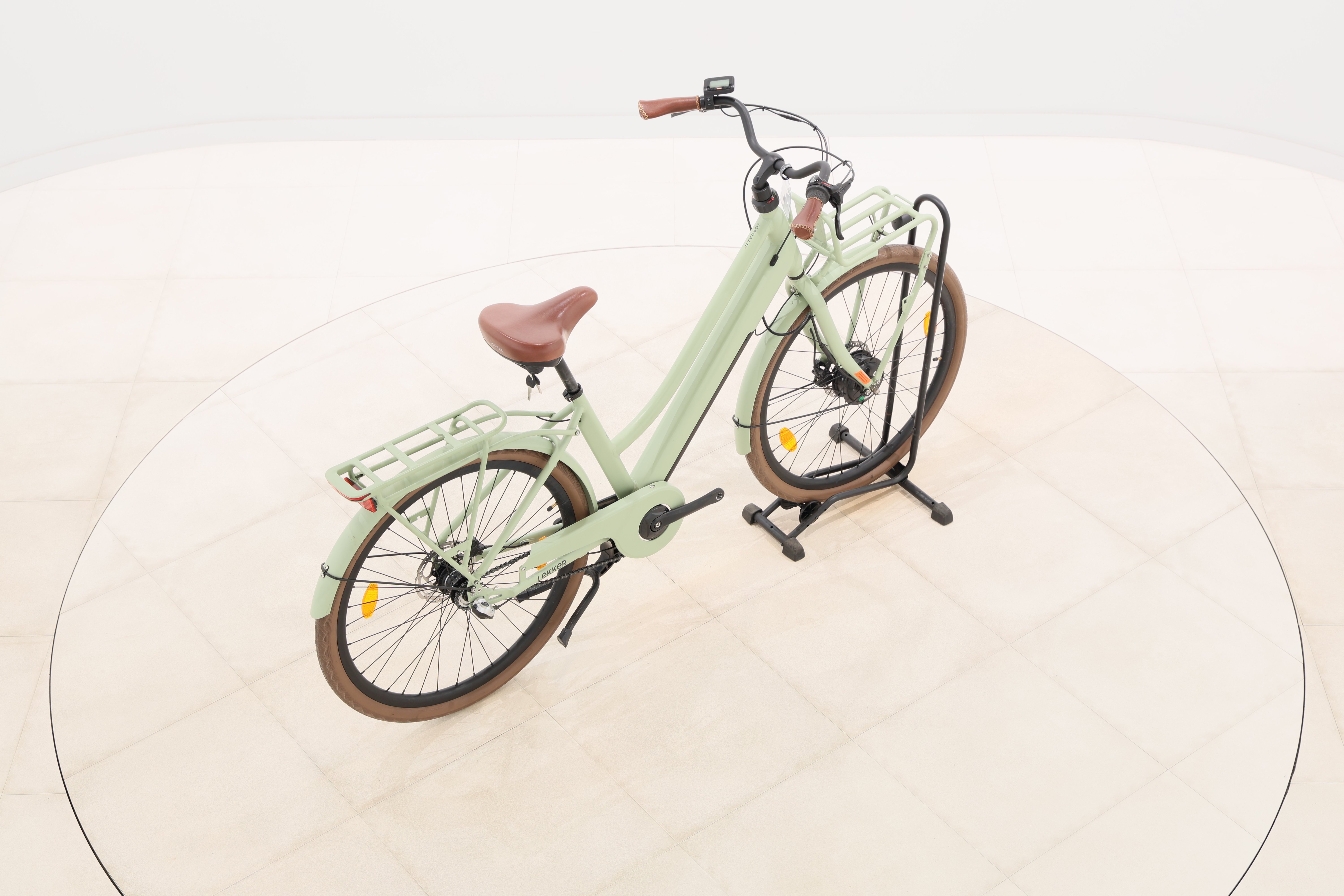 d28ec23e-b58e-420c-b6a6-600f844e4409