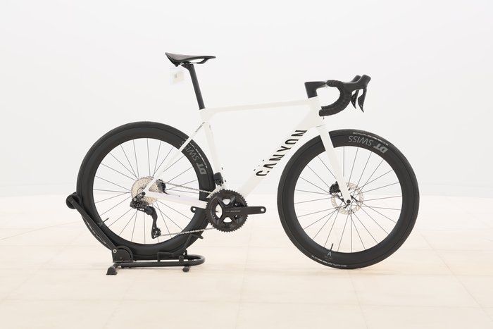 Canyon Ultimate CF 7 Di2 AERO 2026