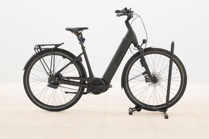 Cube Supreme Hybrid Deluxe SLT 625 2025