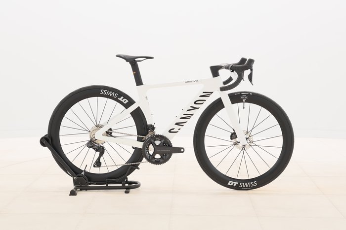 Canyon AEROAD CF SLX 8 DI2 2025