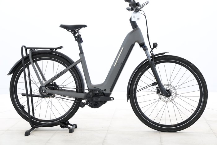 Cube KATHMANDU HYBRID COMFORT PRO 800 2025