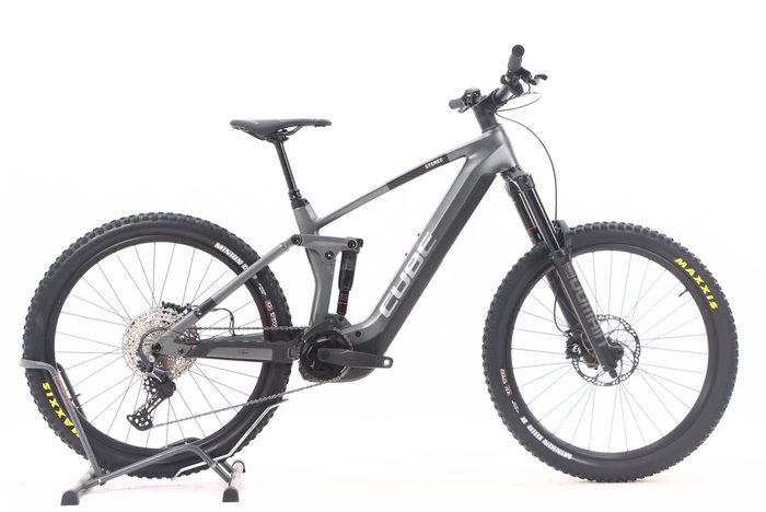 Cube STEREO HYBRID 160 HPC RACE 750 27.5 2023