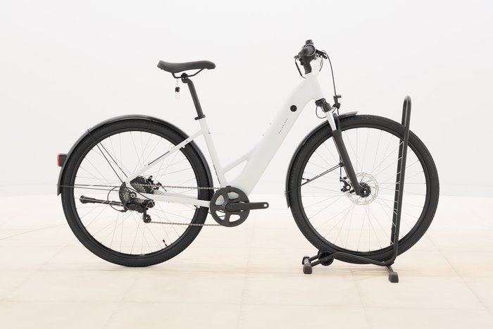 Rockrider E-Bike SUV Trekkingrad 28 Zoll E-ACTV 100 LF 2025