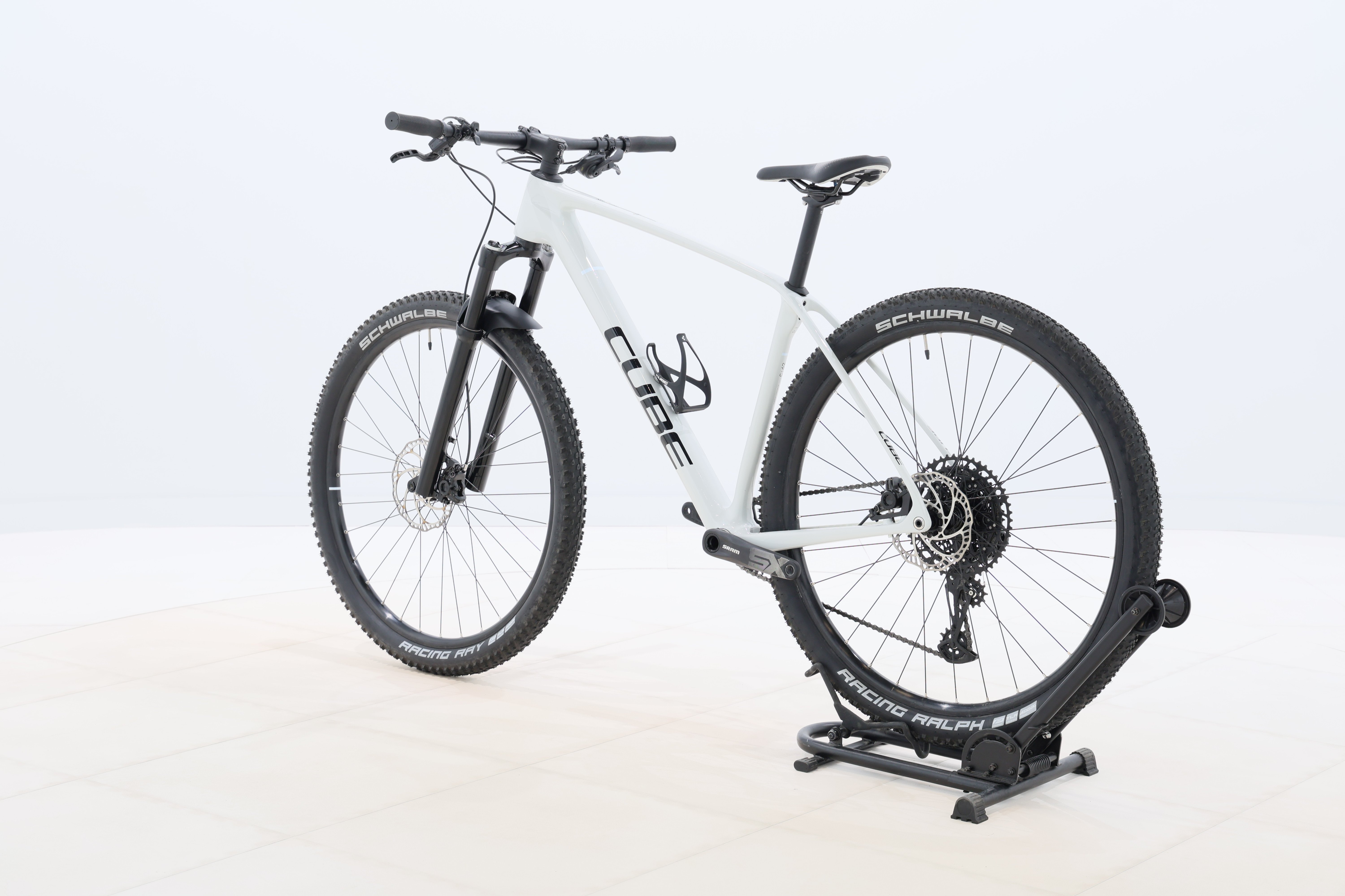 a813fea9-449d-4bd5-9866-c17abbff134d