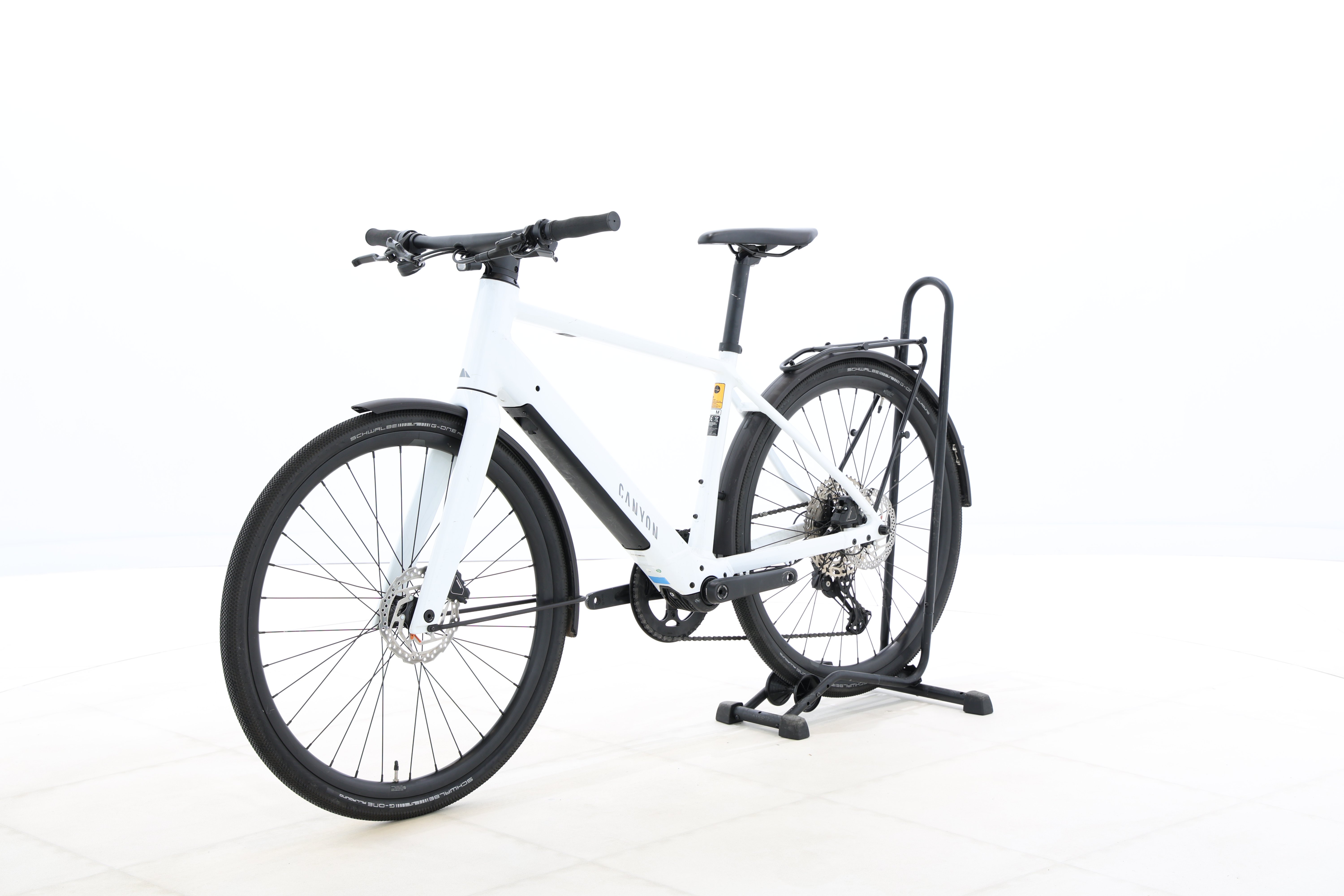 5b64d073-aead-43e9-b287-33fb5c9087c2