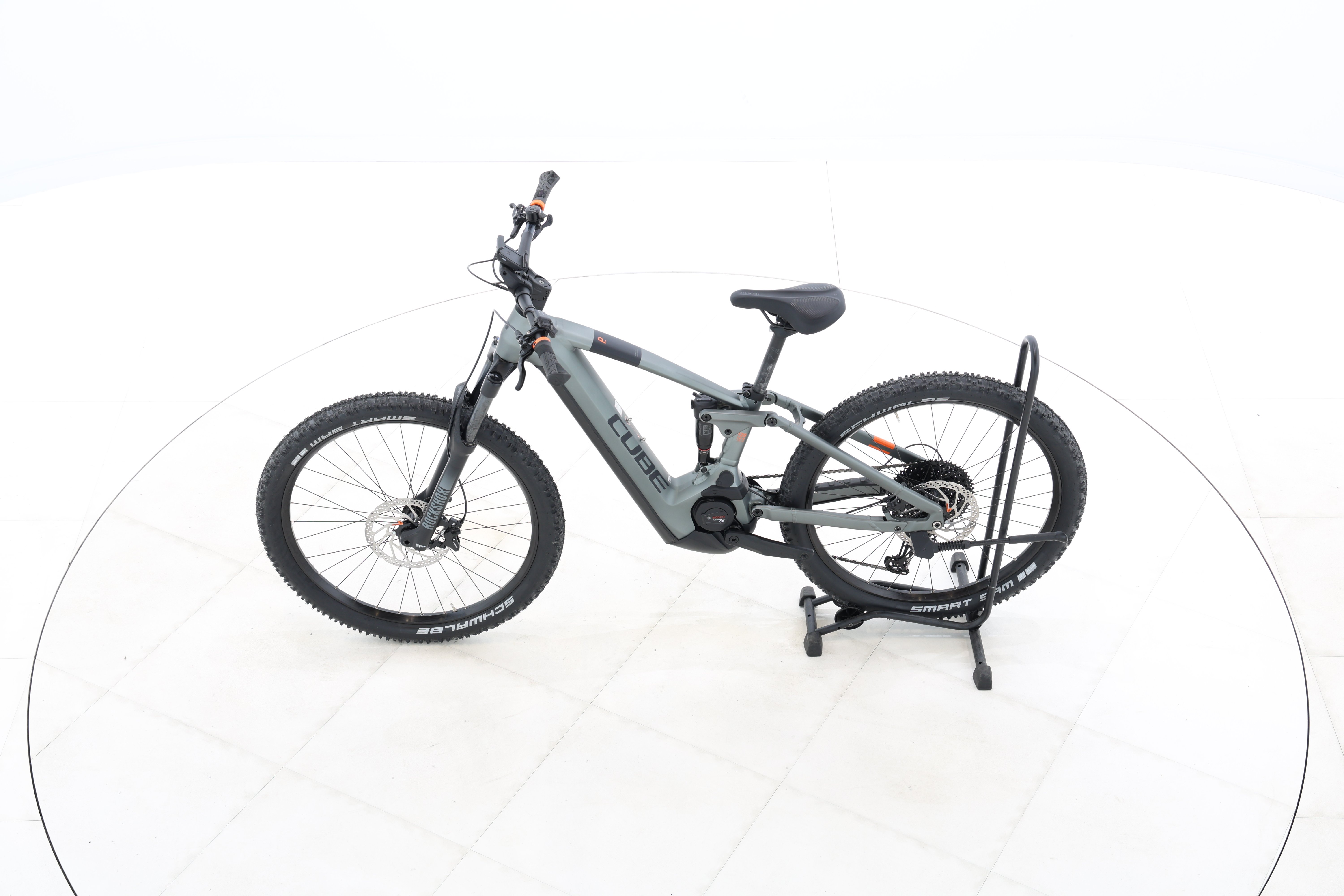 9e246d14-7436-4d13-a7ff-27d042378c8e