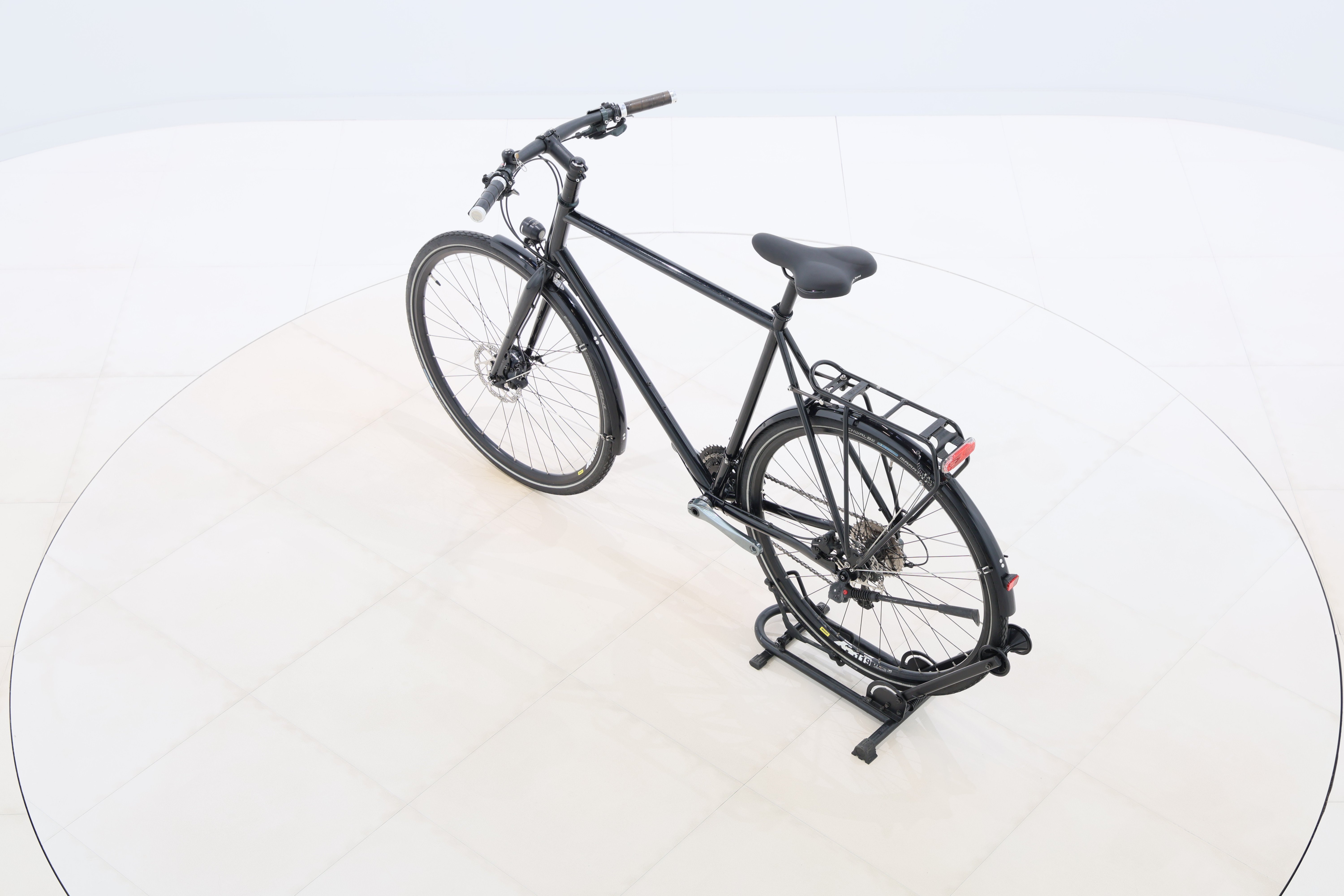 ea8596b7-70a5-4308-97ef-1e7e0f1f280d