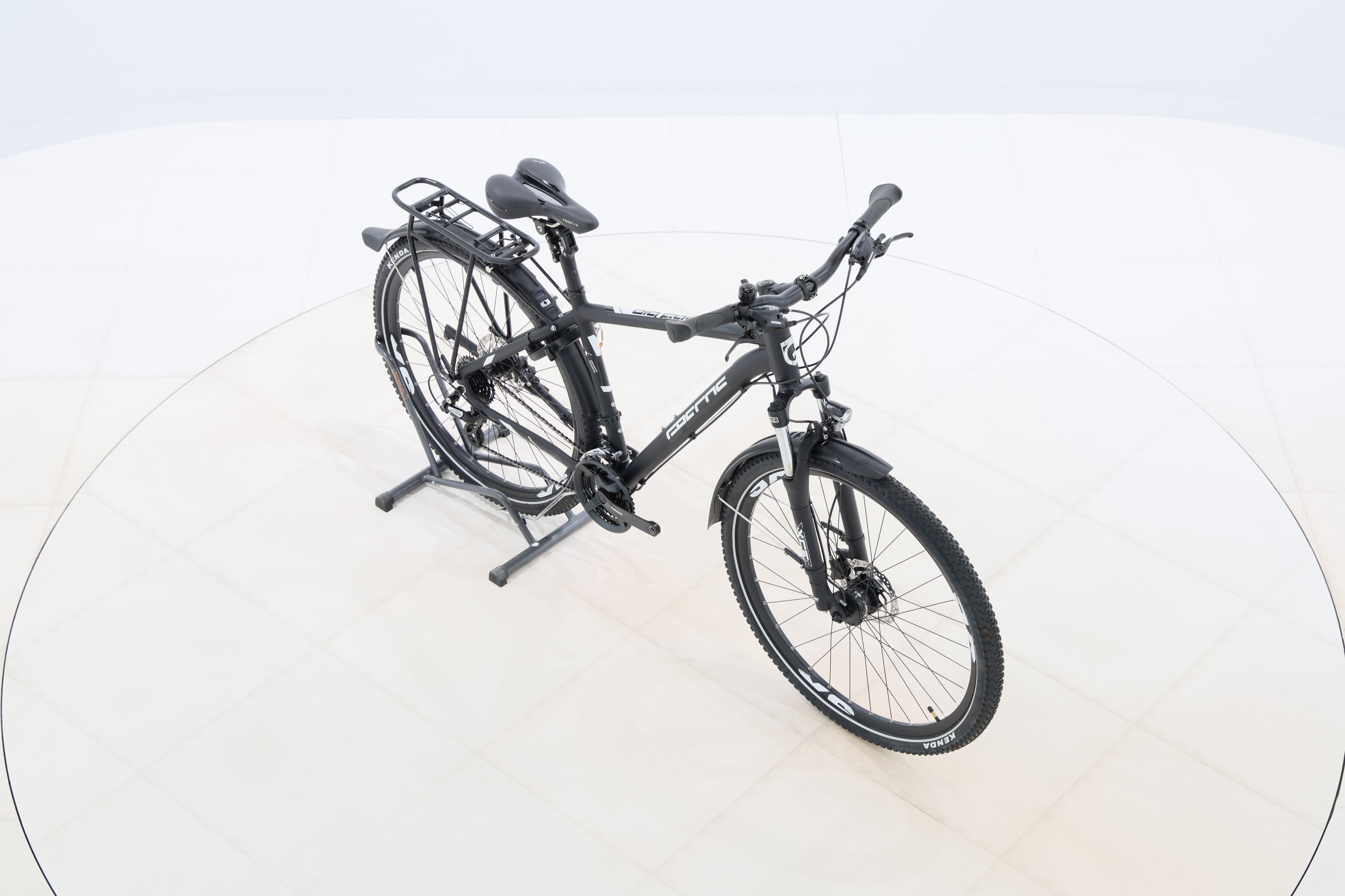 a4526081-9ad8-4386-8a86-3104baf219f7