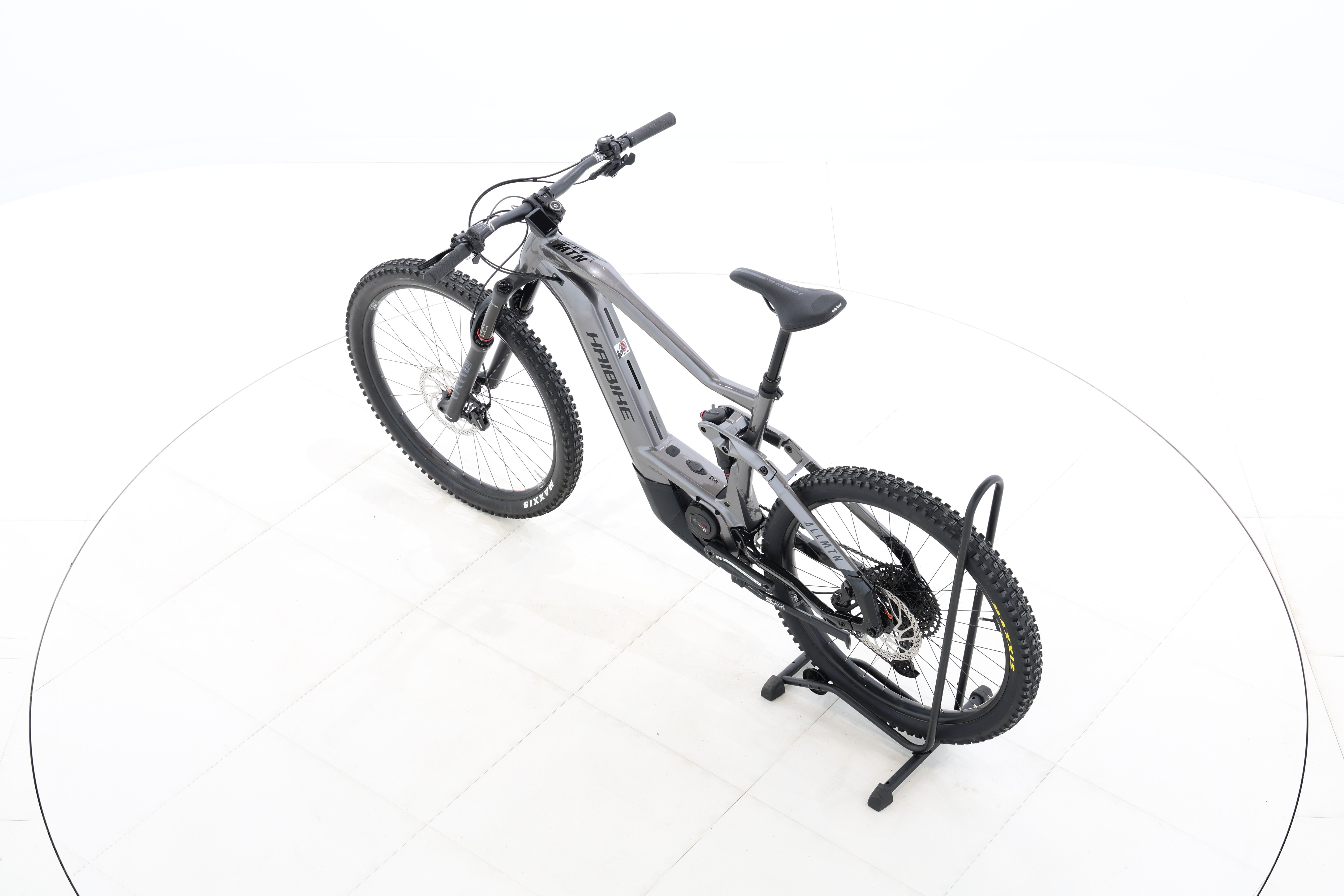 3ef394f3-e600-474f-8ccb-3230438d954b