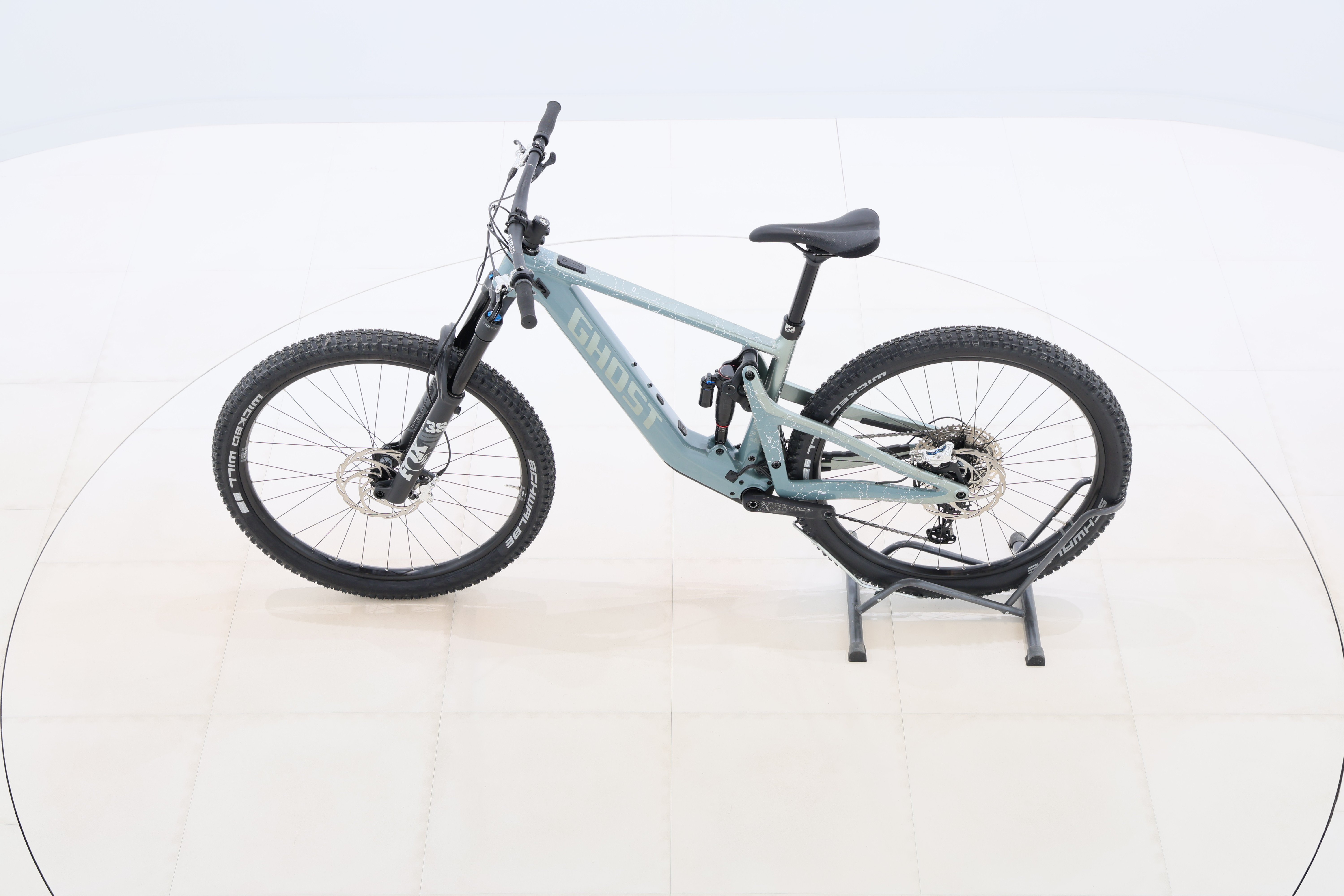 ff157f91-31c3-4948-b5d5-2803cbebe0ea