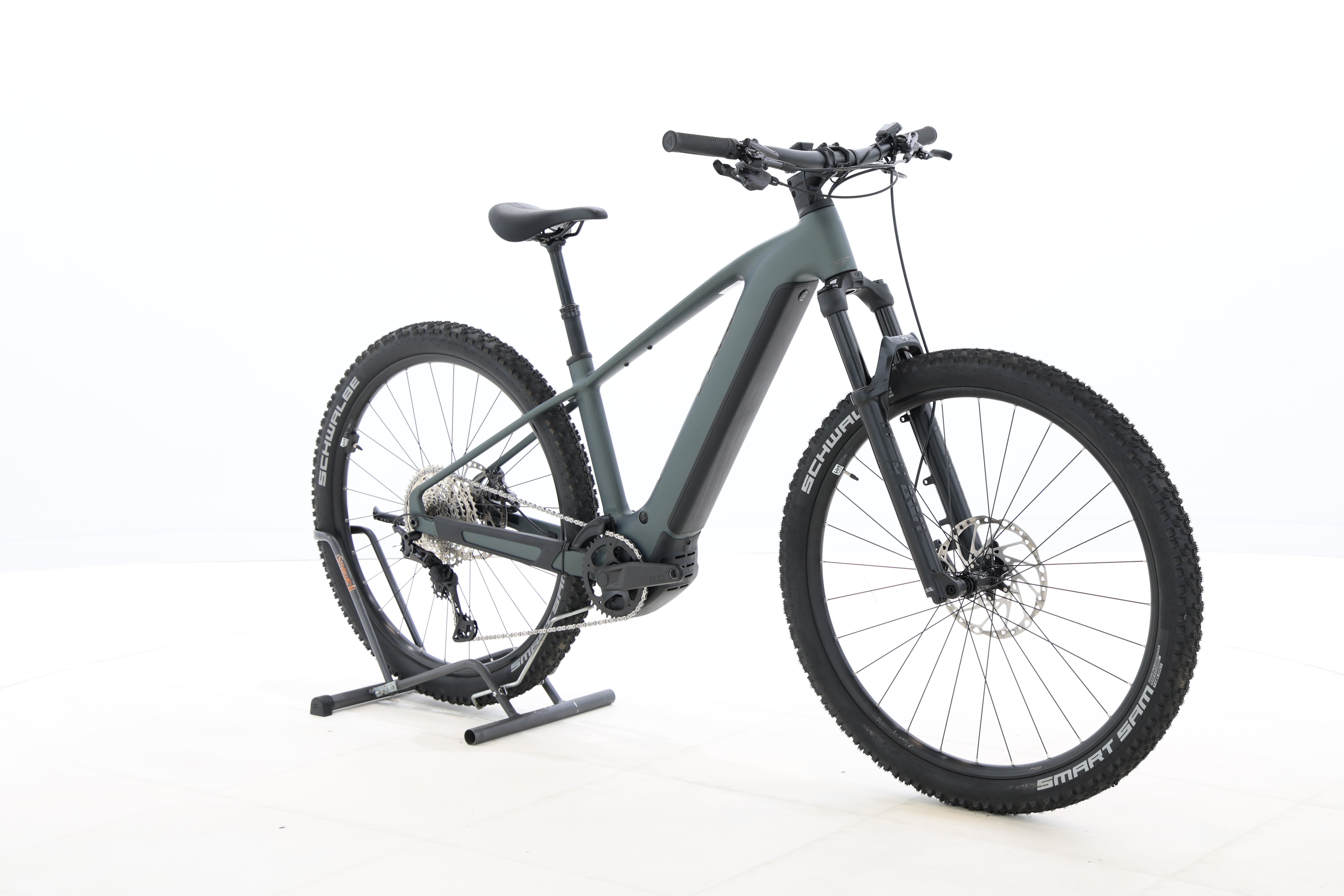 3a614f1c-0d21-4fcb-a8d1-b75e1bbb8623