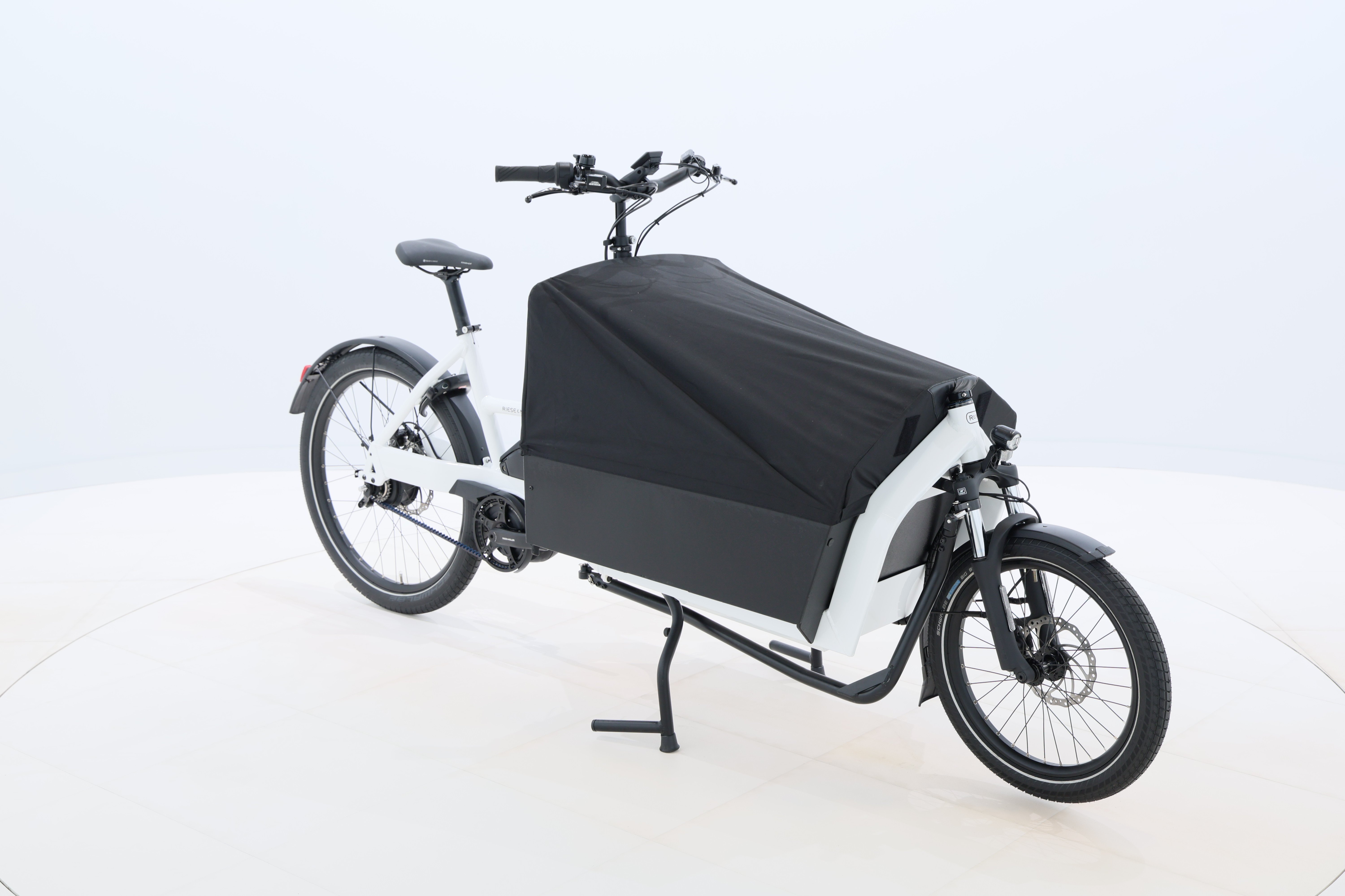 8b9dfc6d-cf2d-42eb-8e0a-d976f6ea9da4