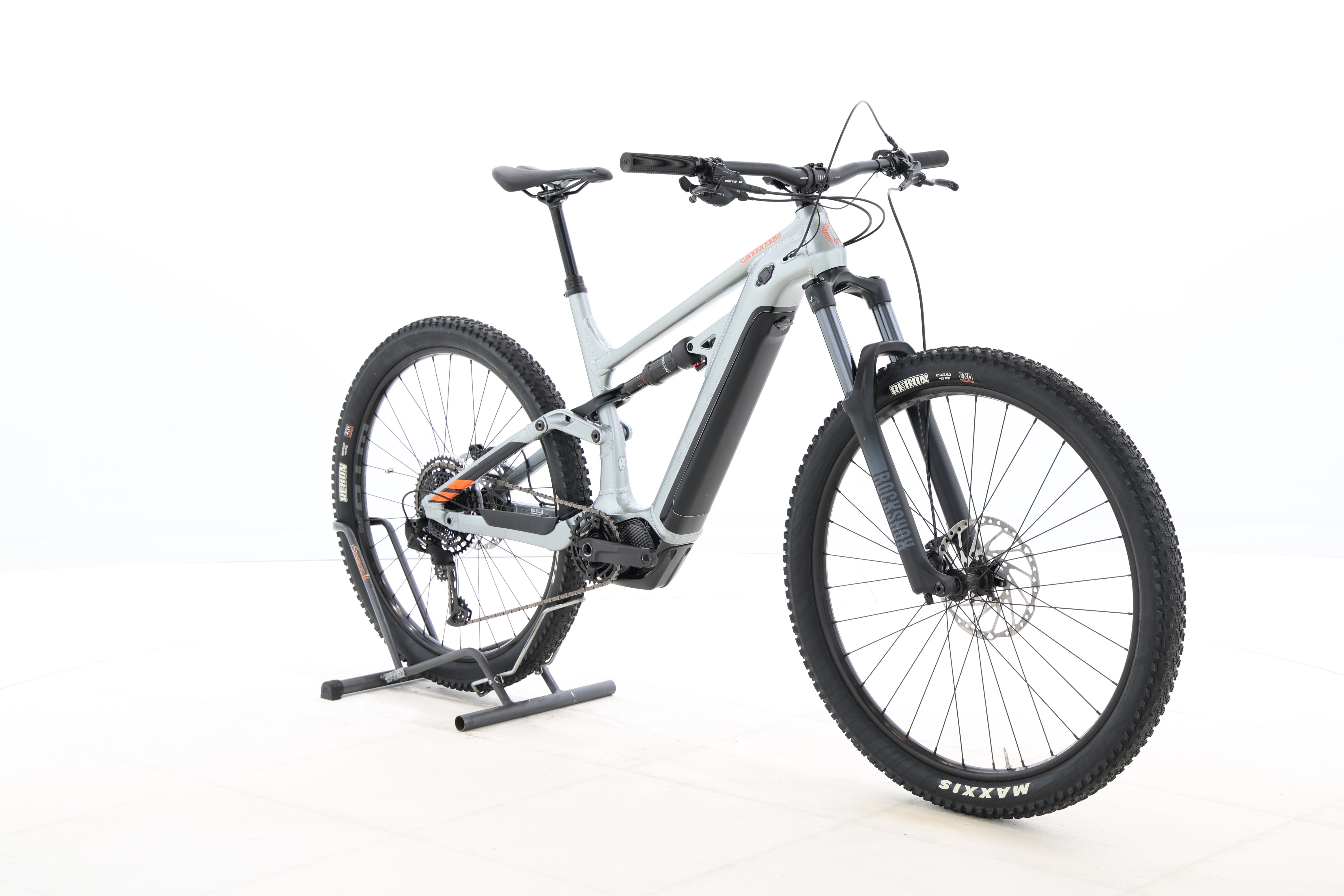 fbd7b8b6-92c2-47a8-bfa2-07d503ec114d