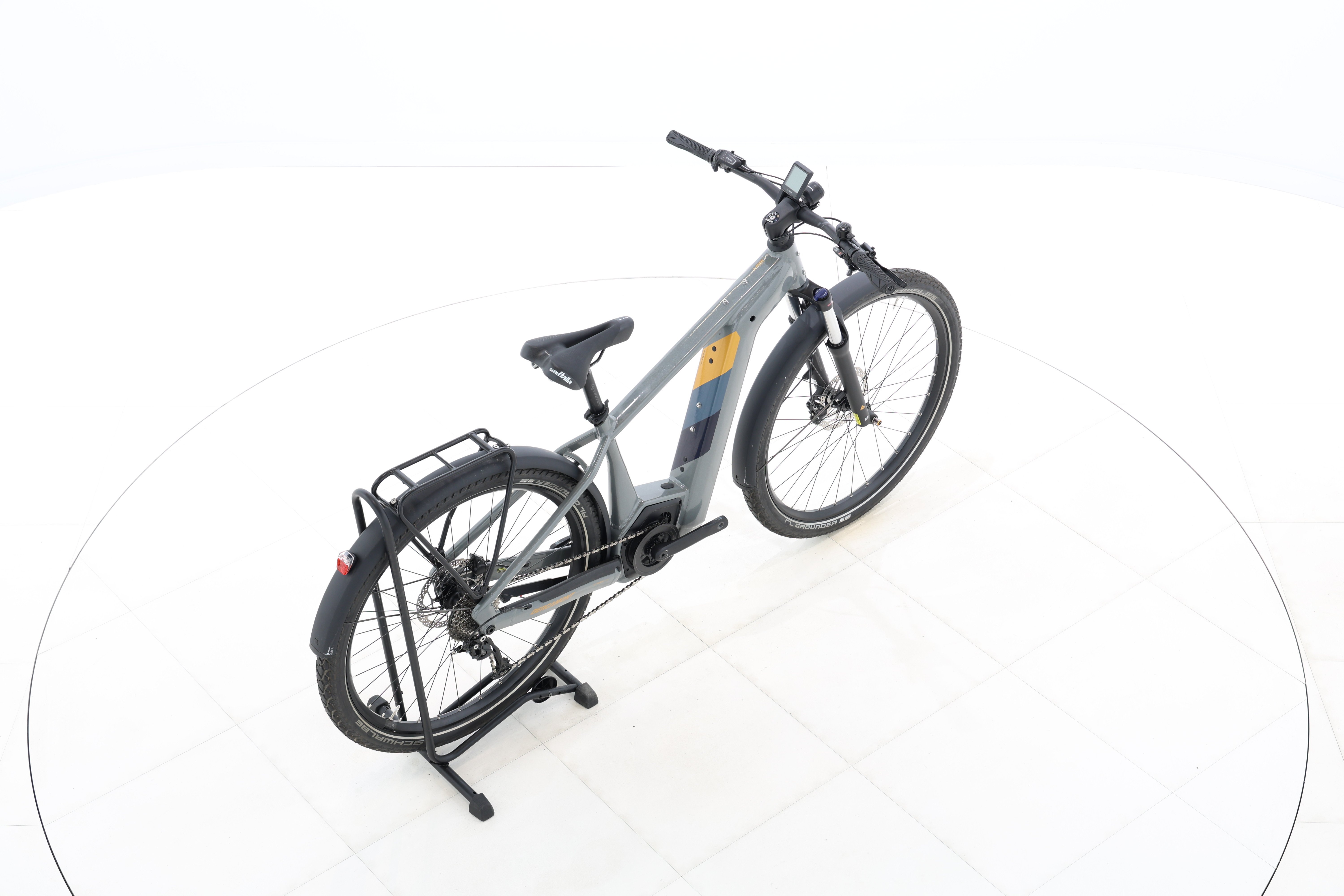 818e37f9-9315-465c-8f69-7da2f660b37d