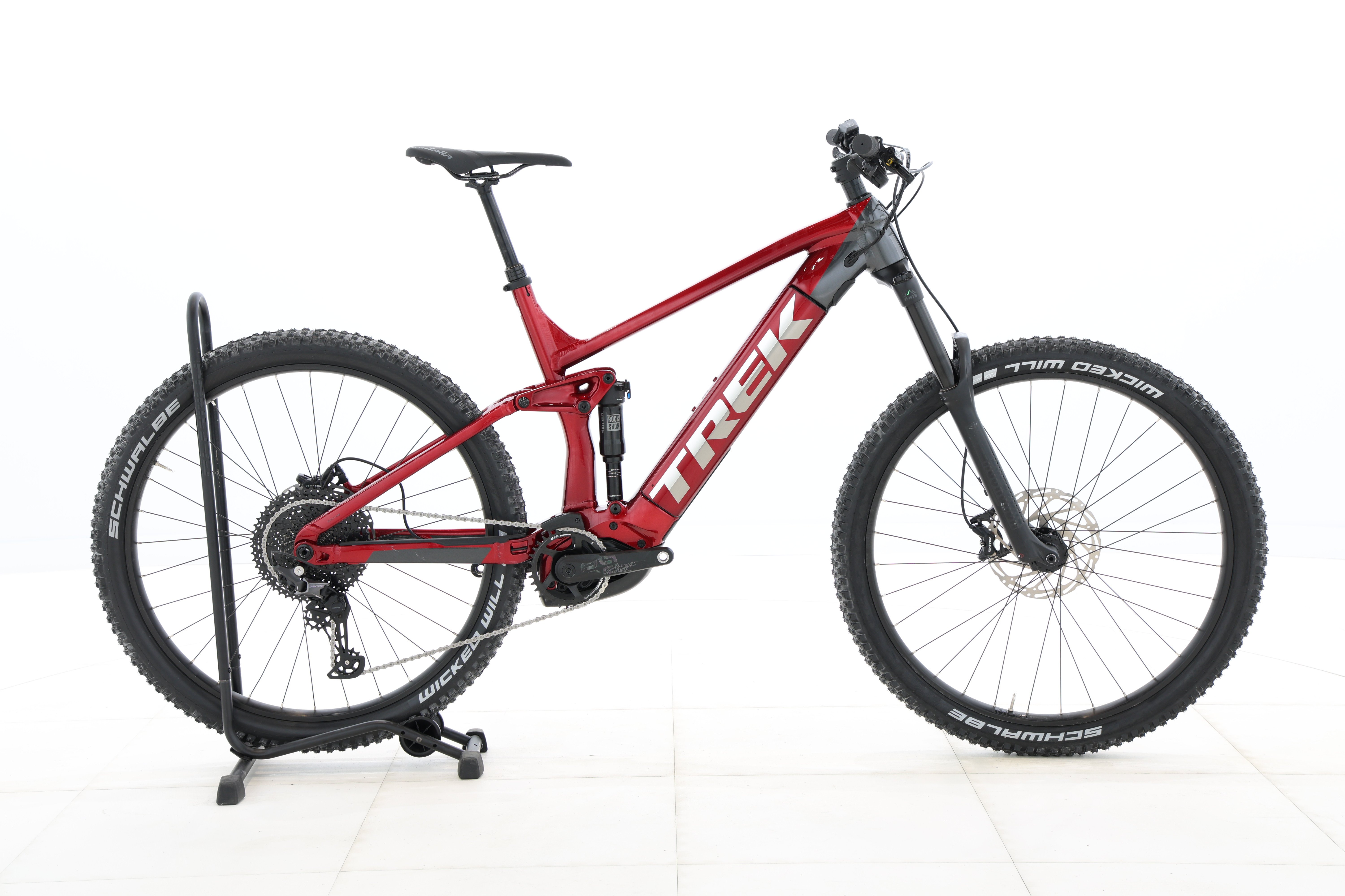 13bbad9f-0df6-46c9-b389-a58bd4913394