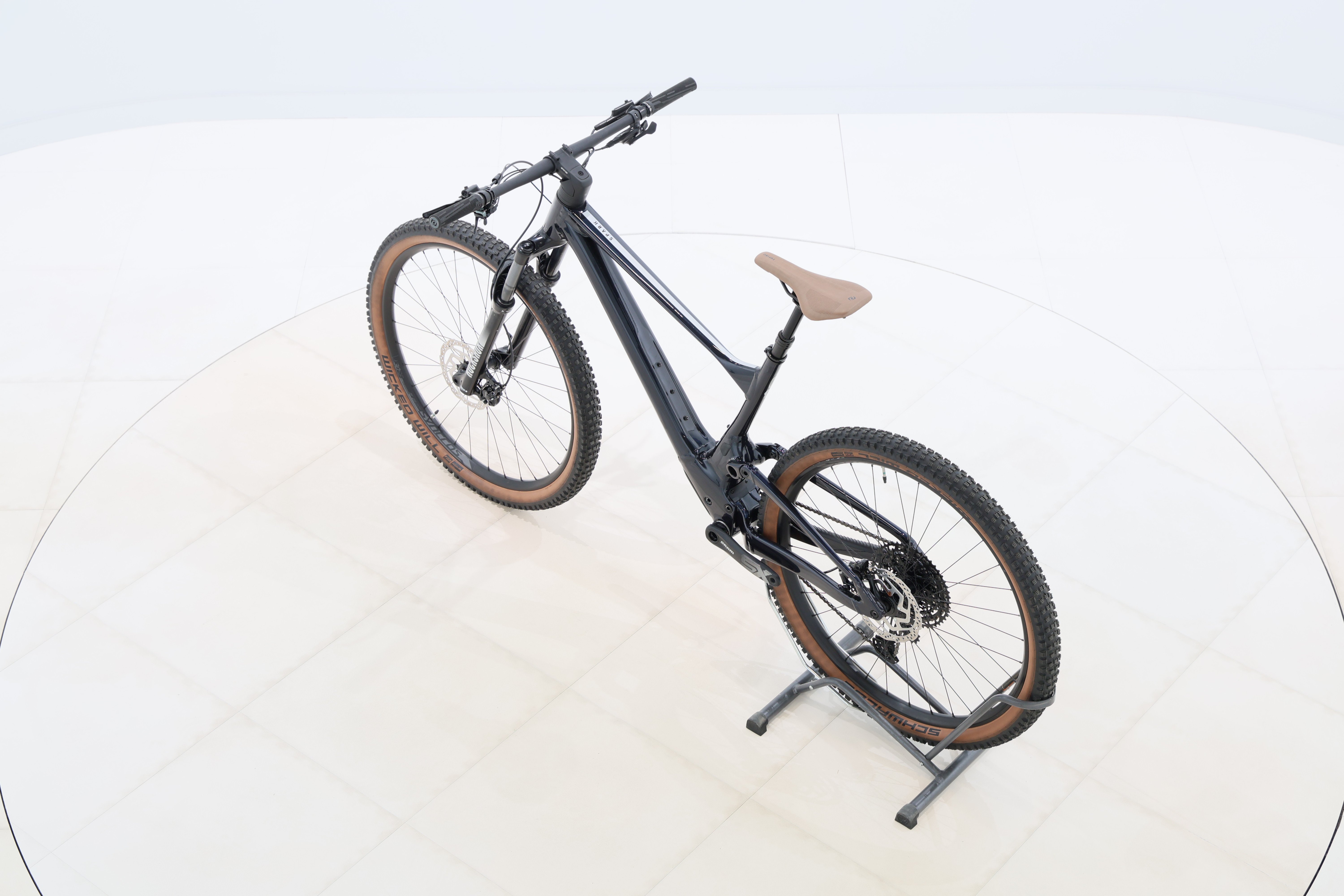 8627a065-e233-438e-90d3-f113eedda50c