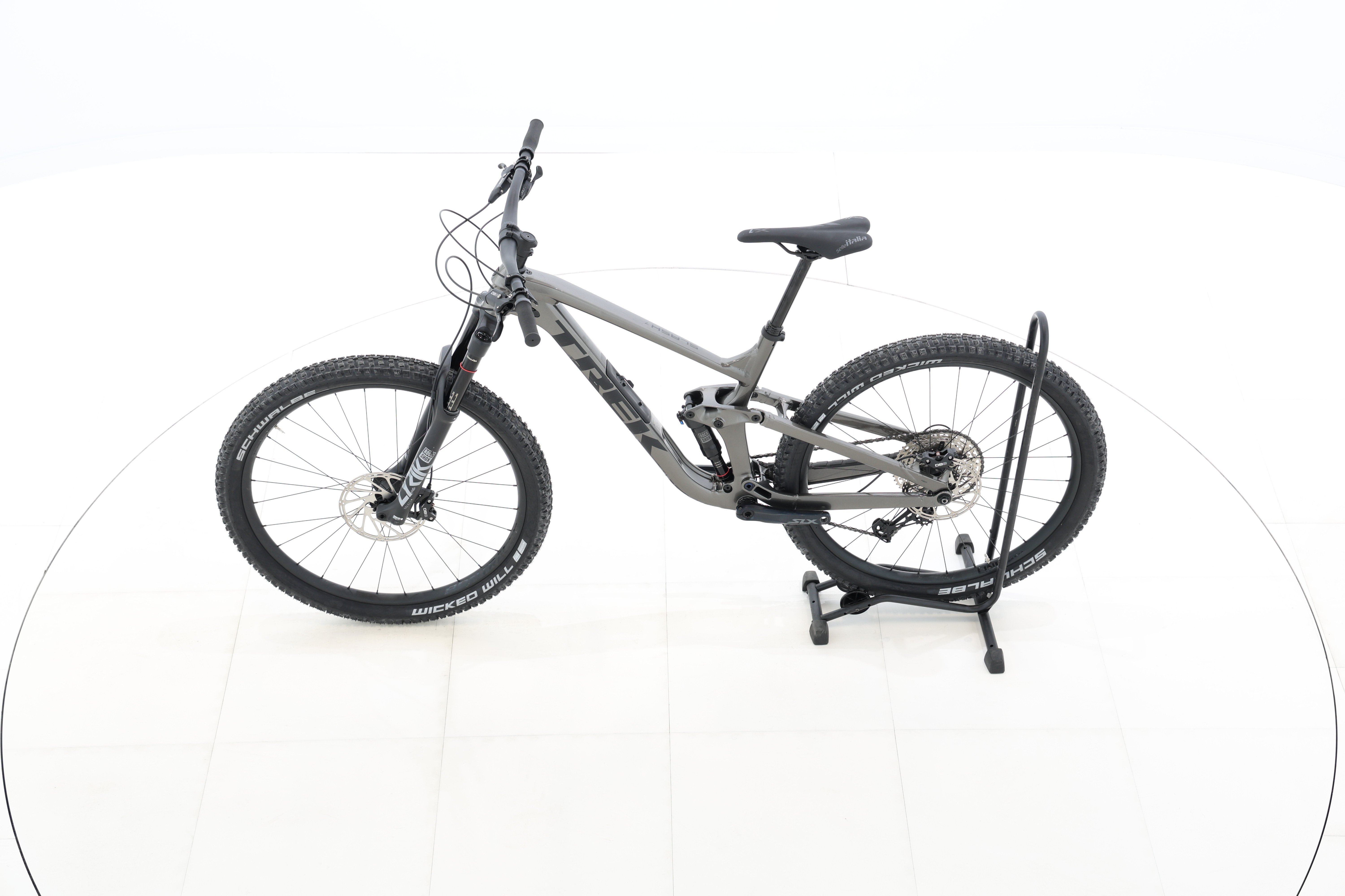 e2808612-ddf3-42be-b2a4-8378ba93e470