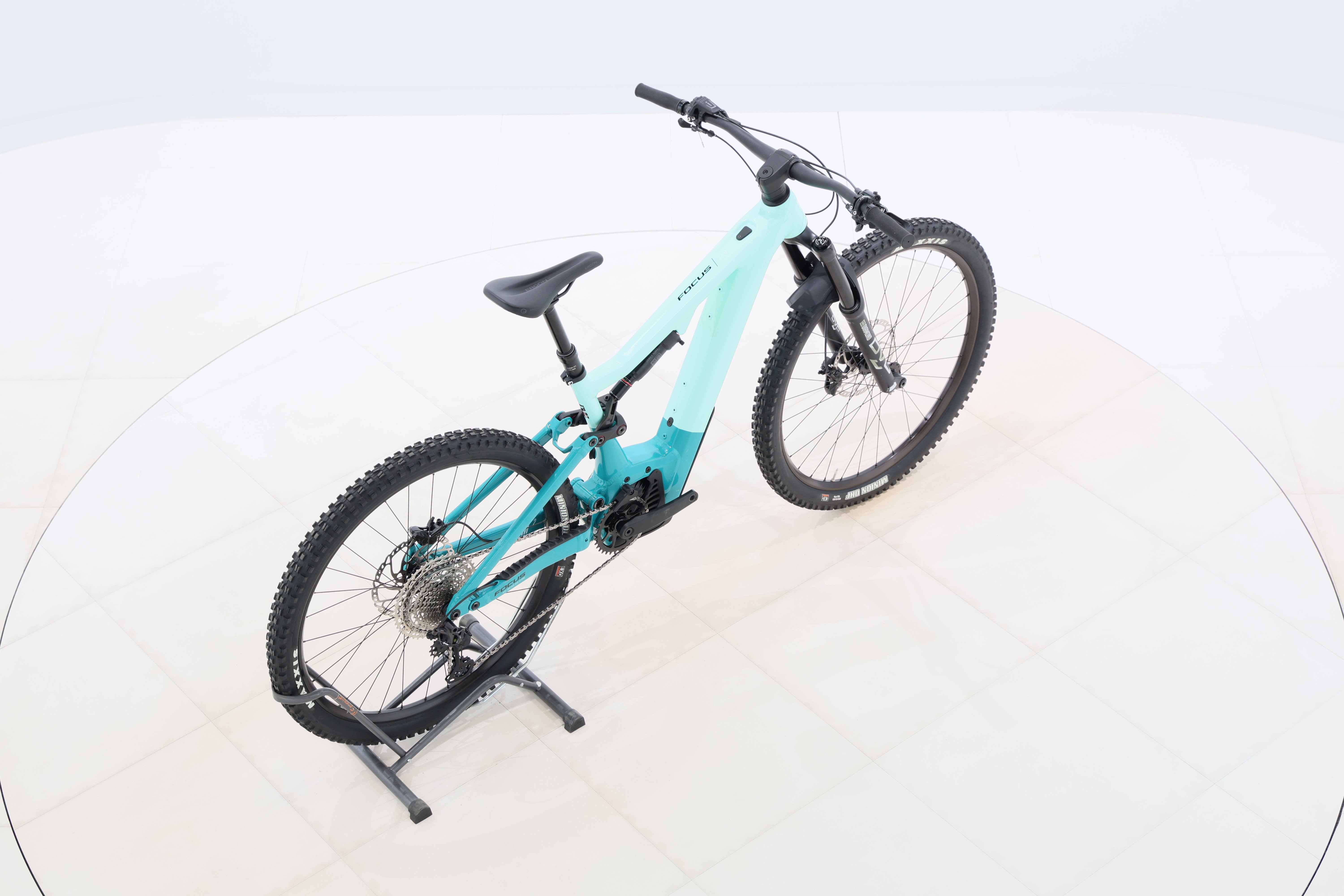 86ef4d51-f6b7-49e0-b518-52513dee0a04