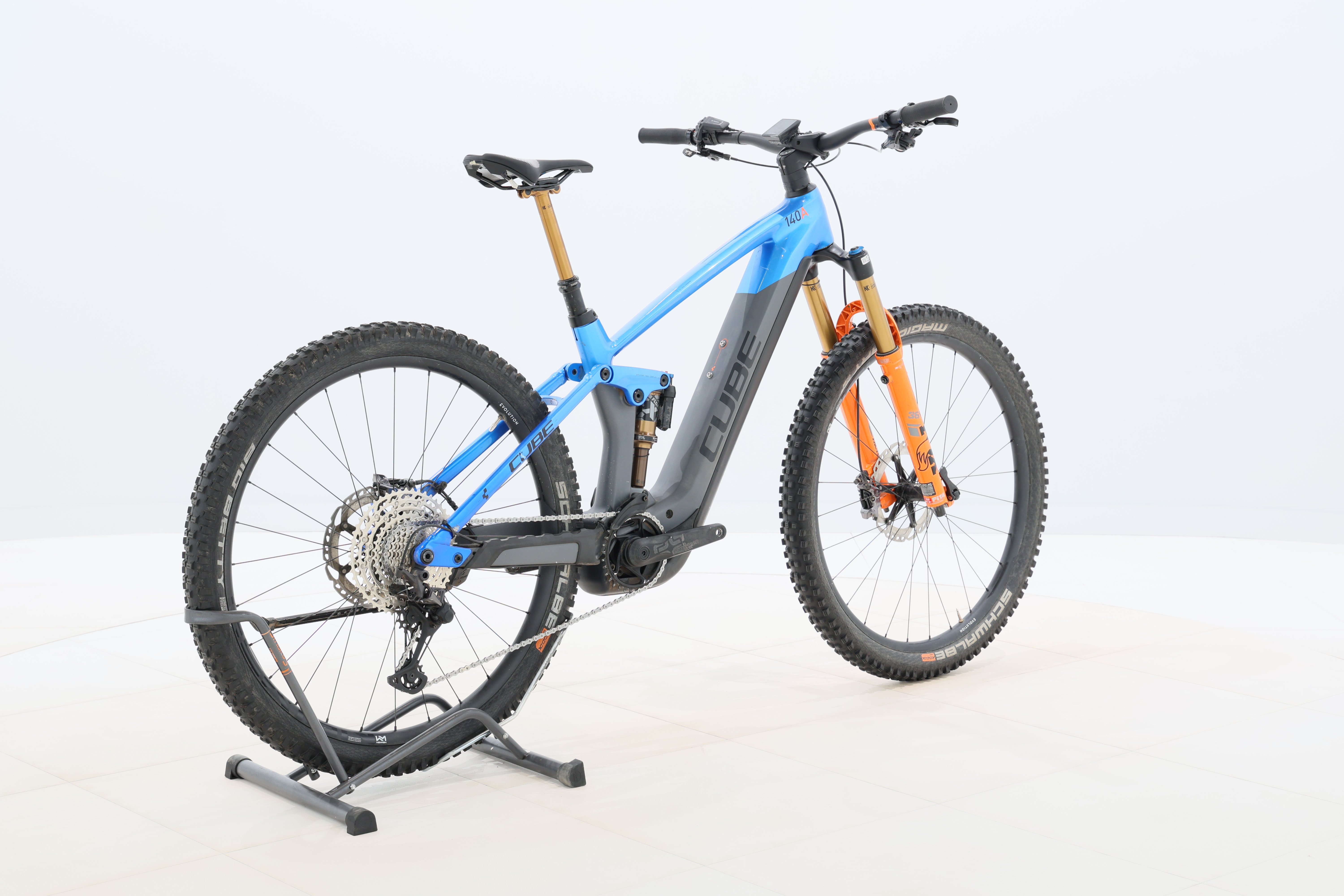 4236ca98-8694-43fb-83bd-e454a1c13bf5