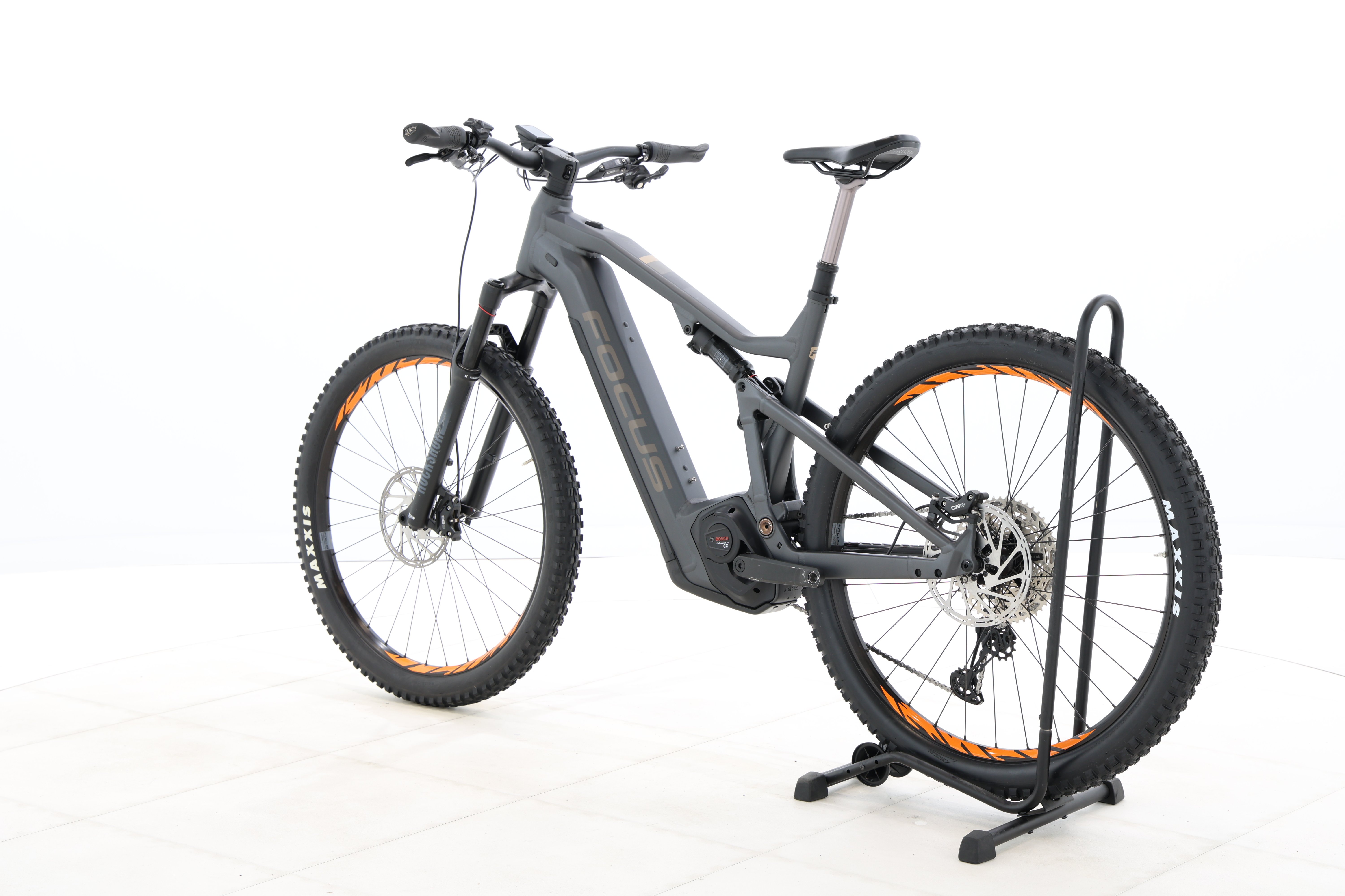 fcc2d6fe-f765-44fd-aa5c-0f96ae7400ce