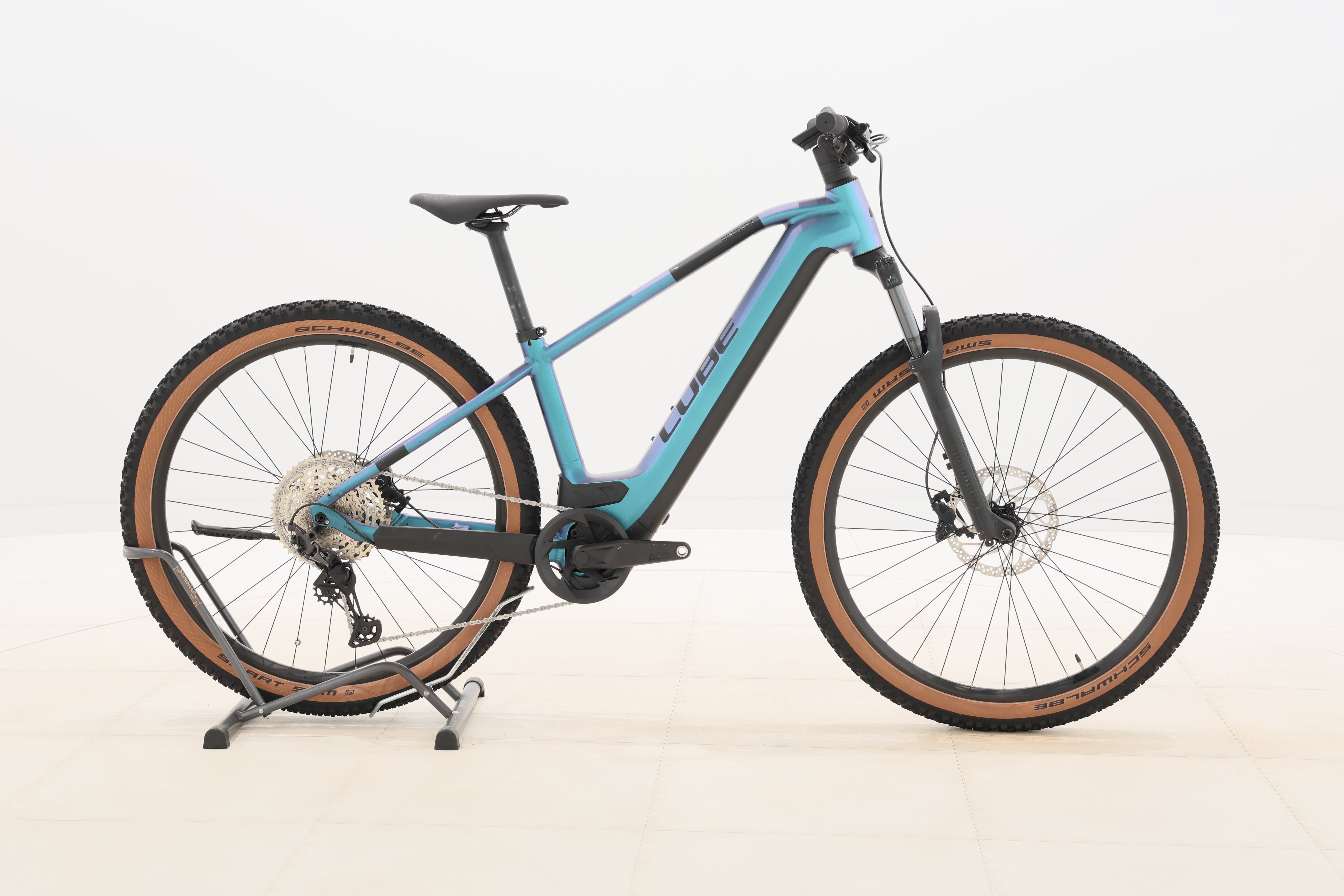 Cube REACTION HYBRID, RACE 750 2024