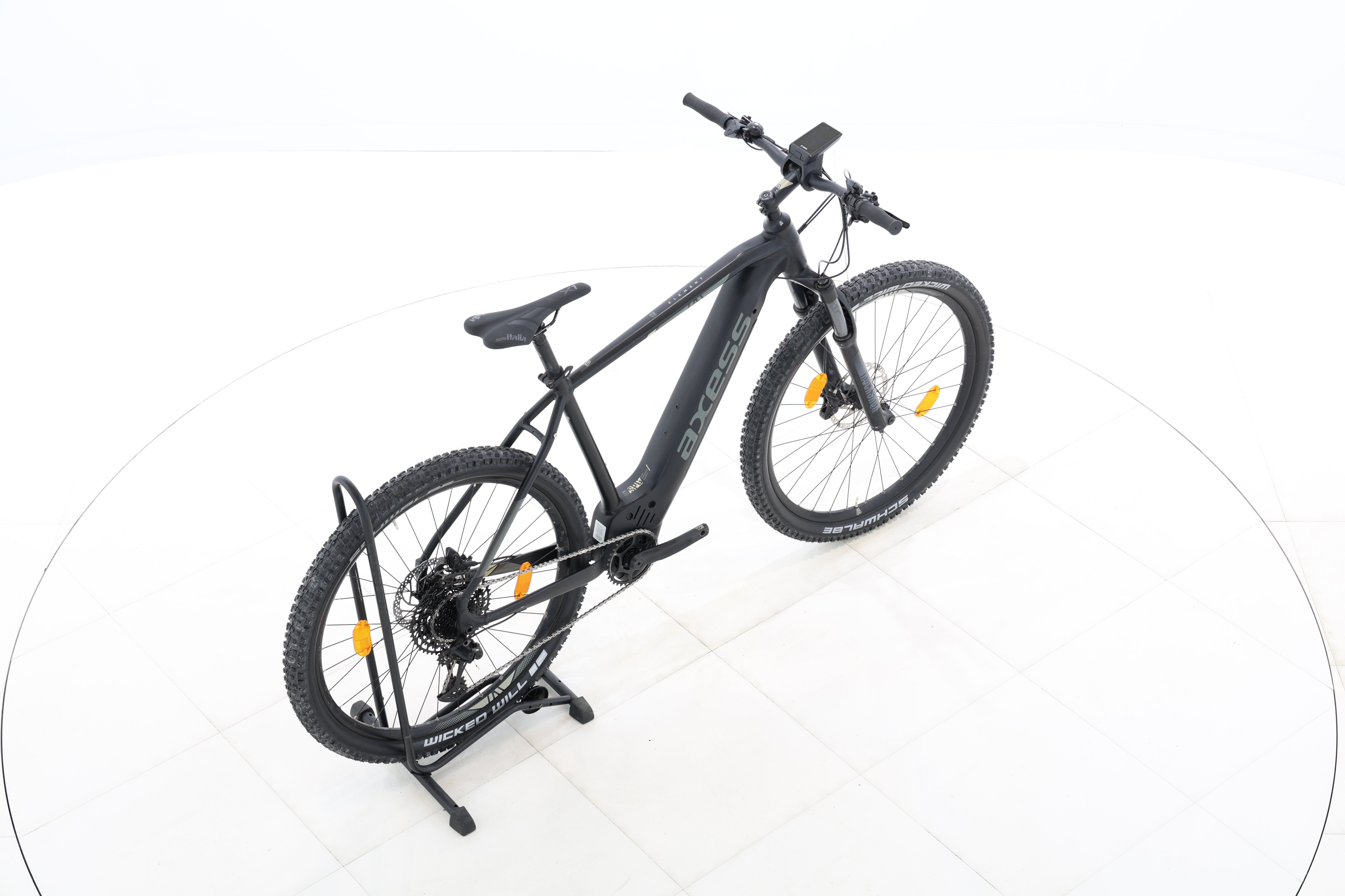 6a81b509-2b74-4c8b-9d65-7ad573937820