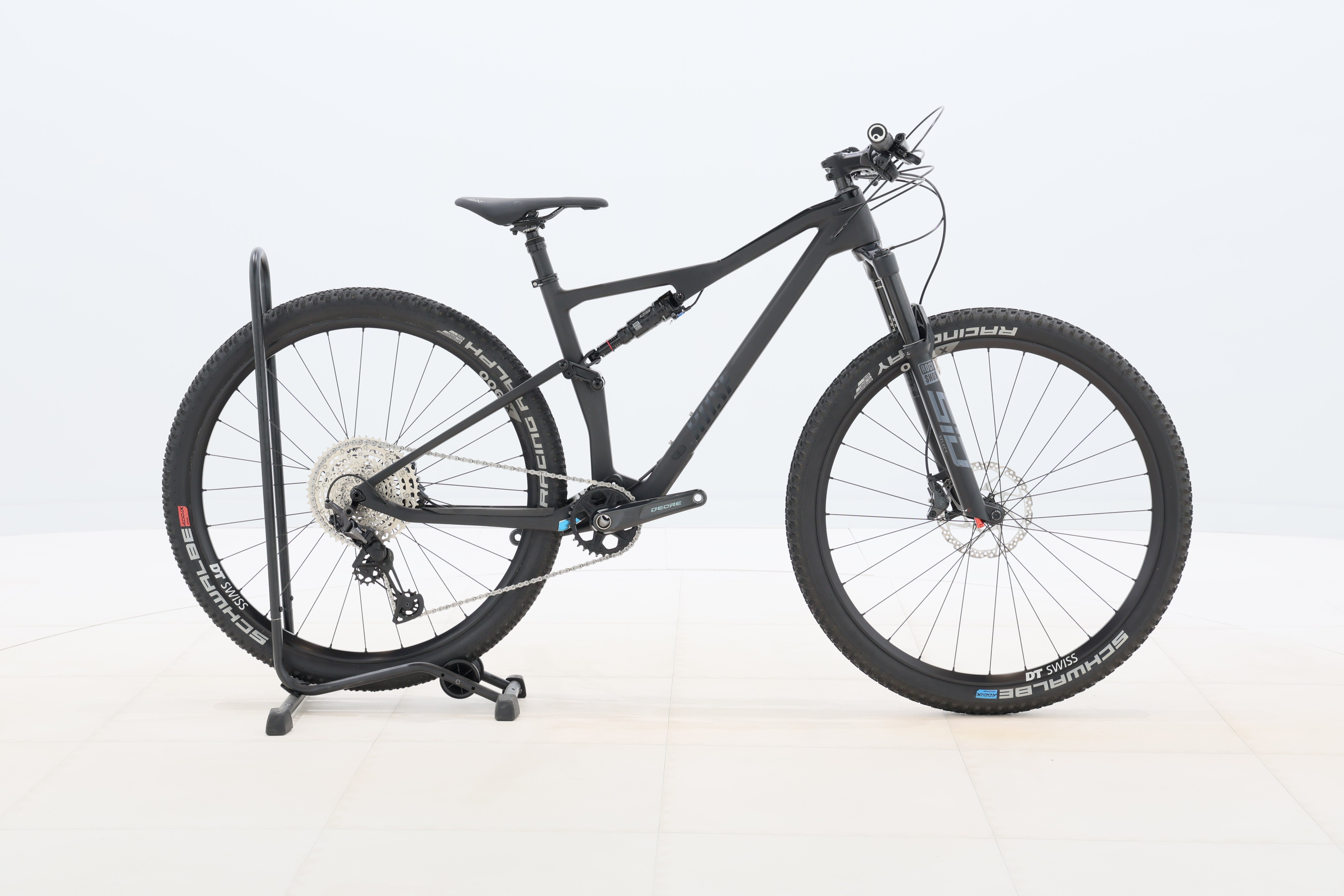 42a6d49b-ed3d-491d-a3fc-d8068f3f9085