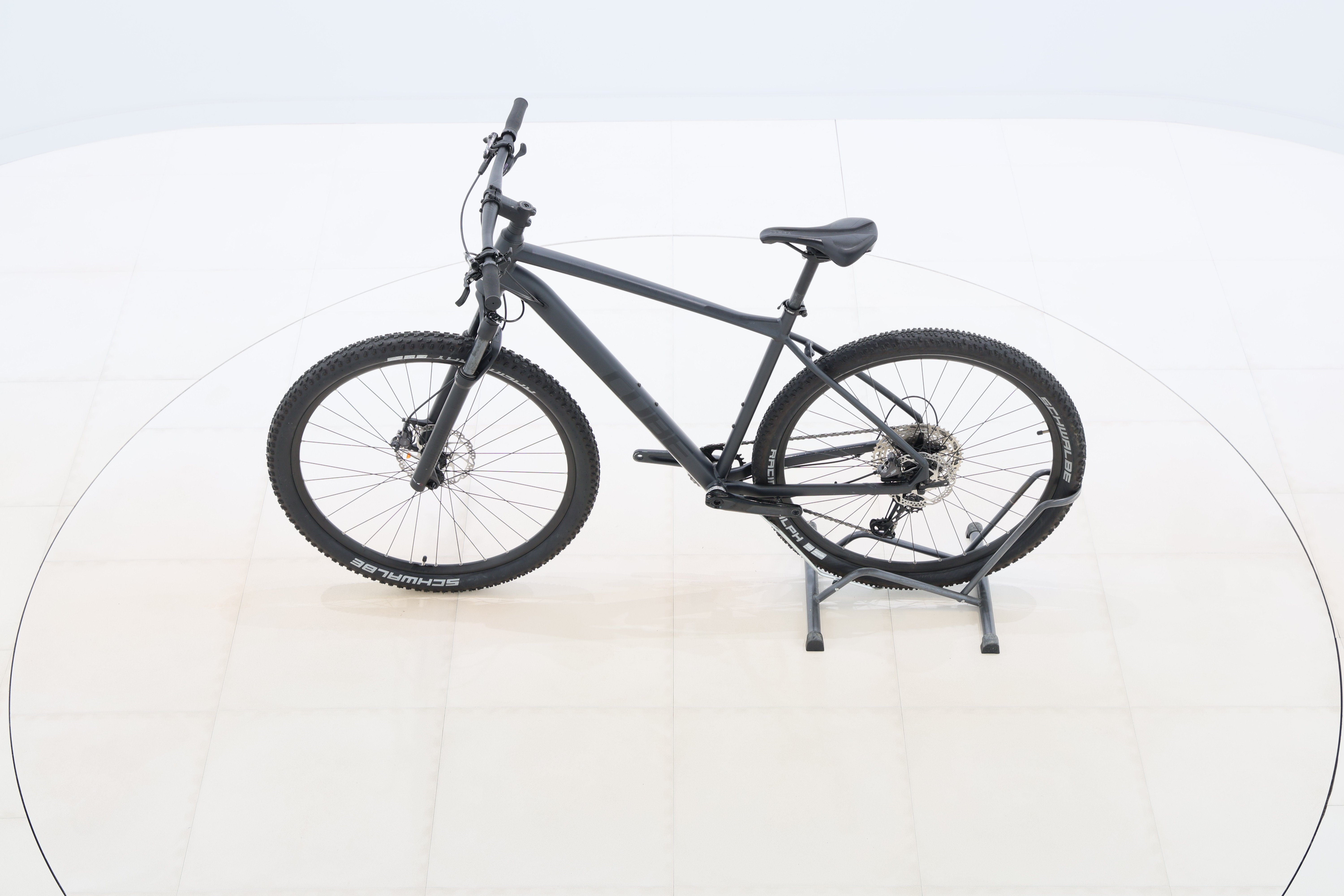 48b75b9f-b1c8-4467-9e98-7108a1f95662