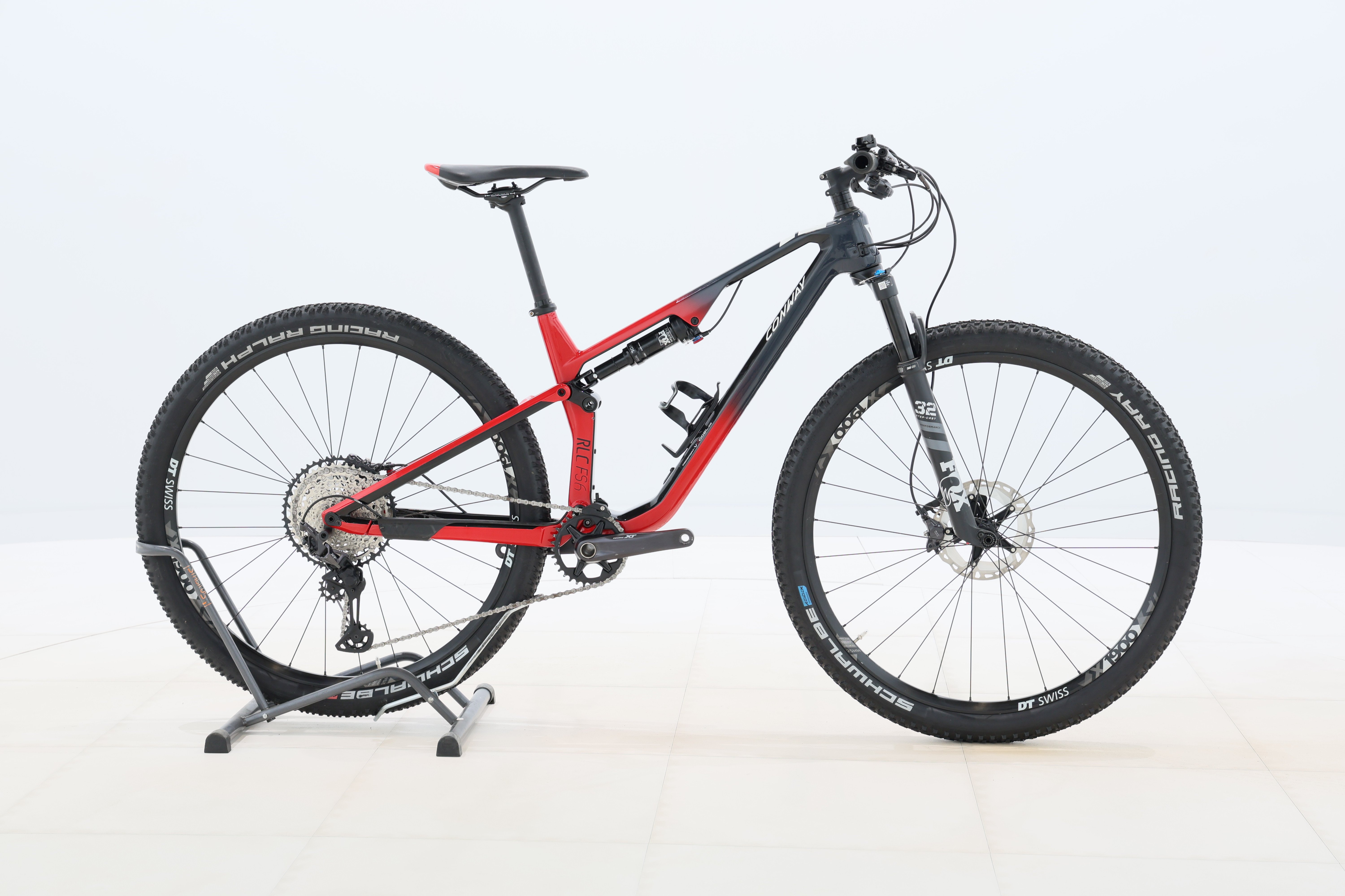 e8781c0f-0358-47e3-97f8-8d952ce5e54f