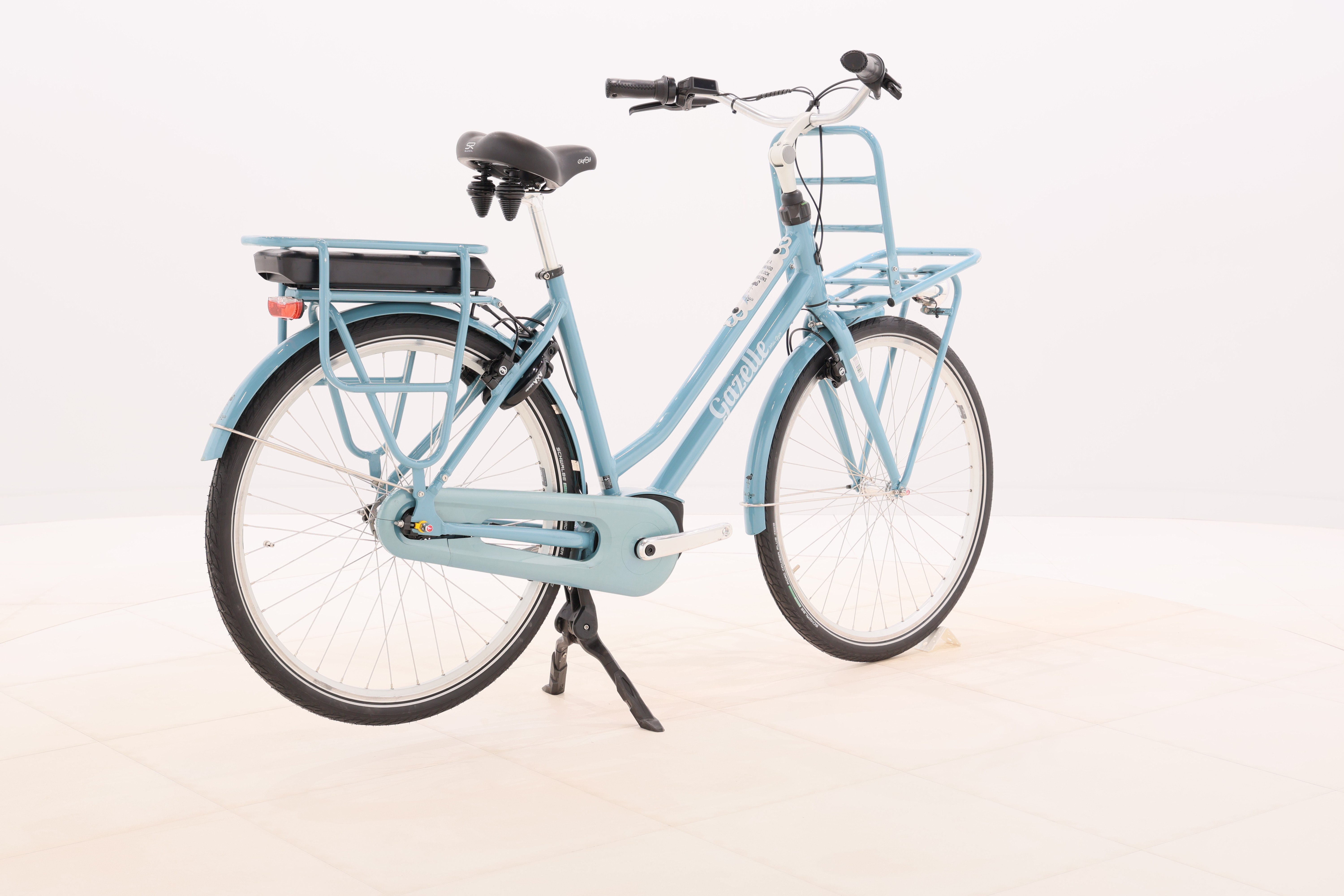 833a3f9d-fc12-431b-a690-e967d2ae38f5