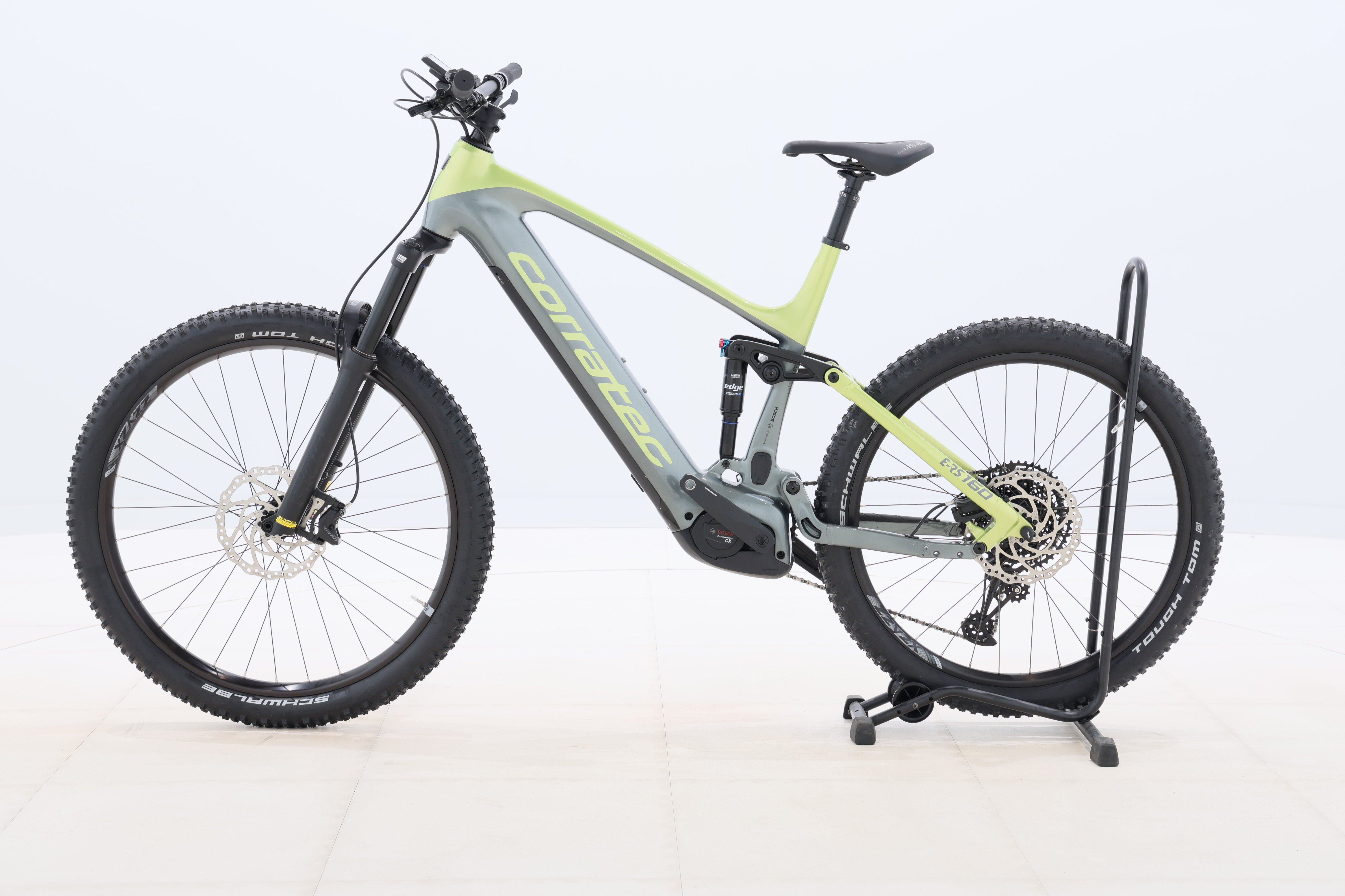 3f5d4aa8-d47e-4f12-8098-53263a9a434a