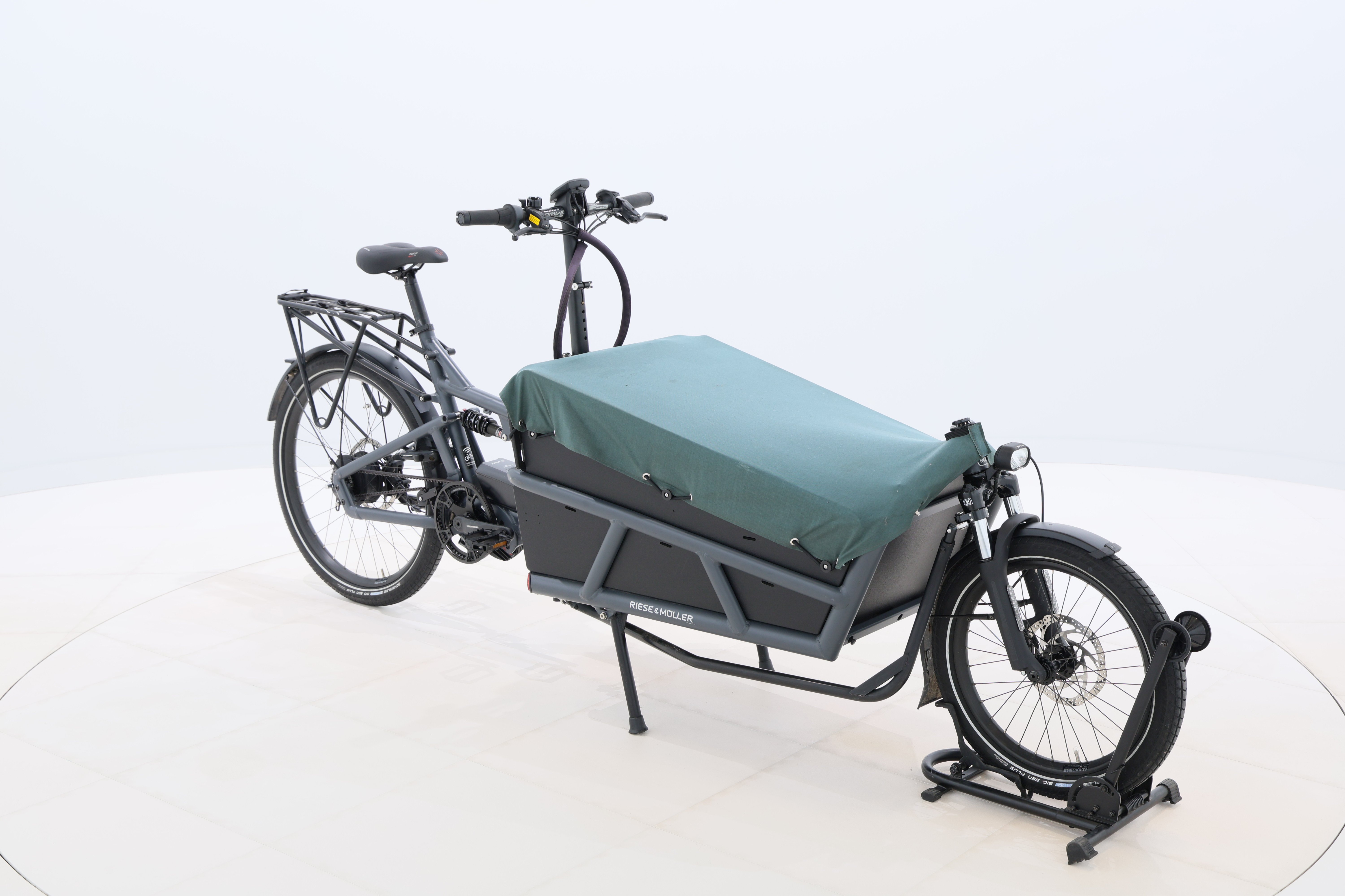 af69670b-6942-4e76-96e2-a8dba9a712a2