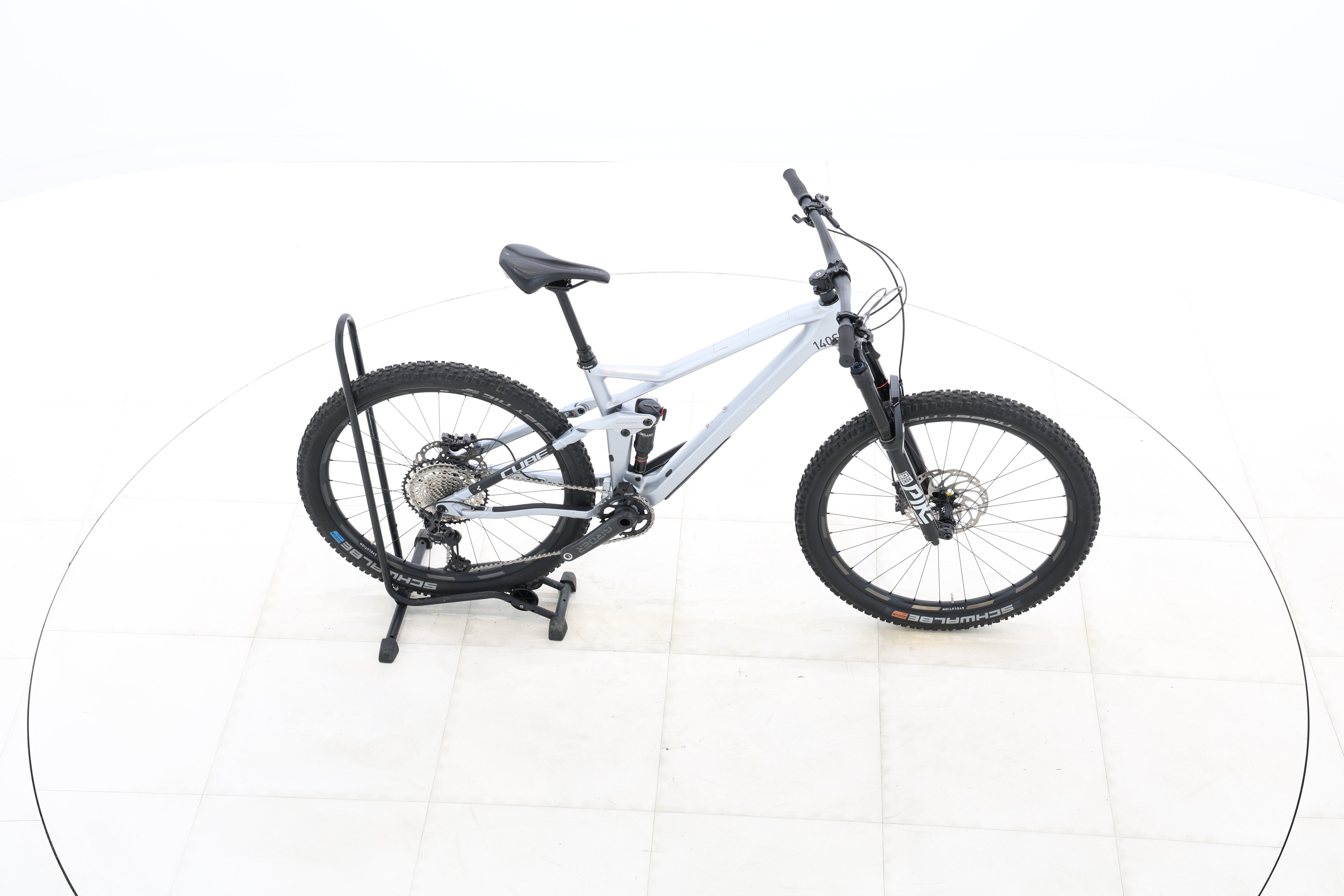 051bfaf0-dd77-4e42-8063-69df2a32fc08