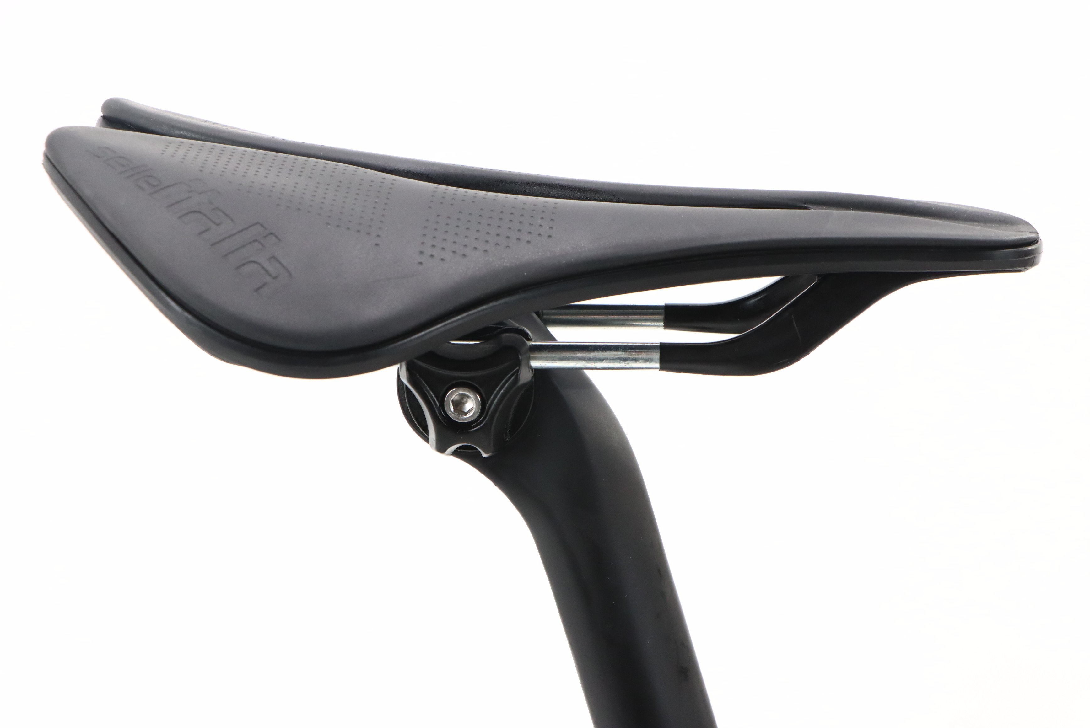 0c5baed5-cee5-4999-904c-977238c4d404