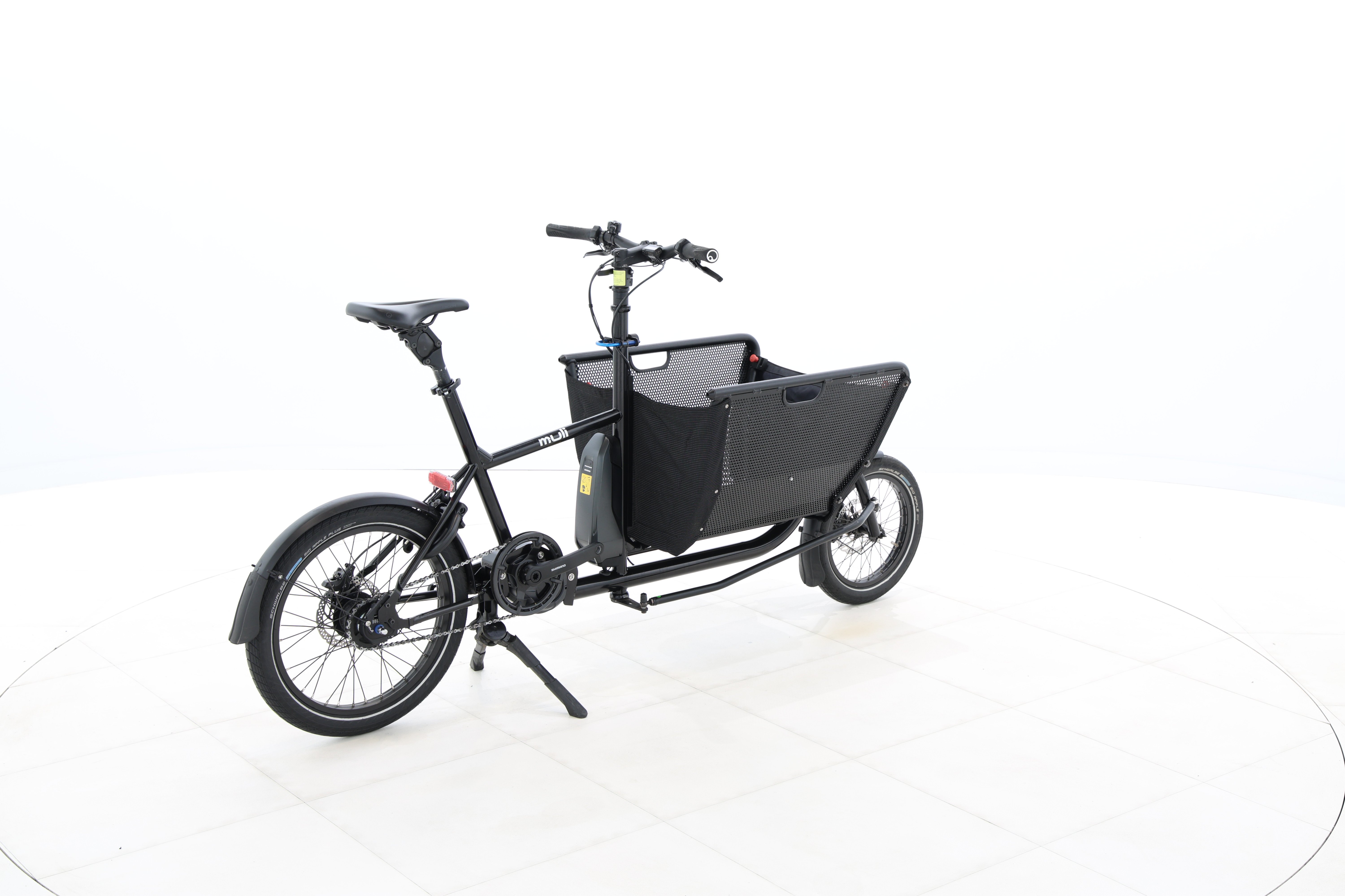 64db298d-b251-43f4-95d7-8c88767cdd2a