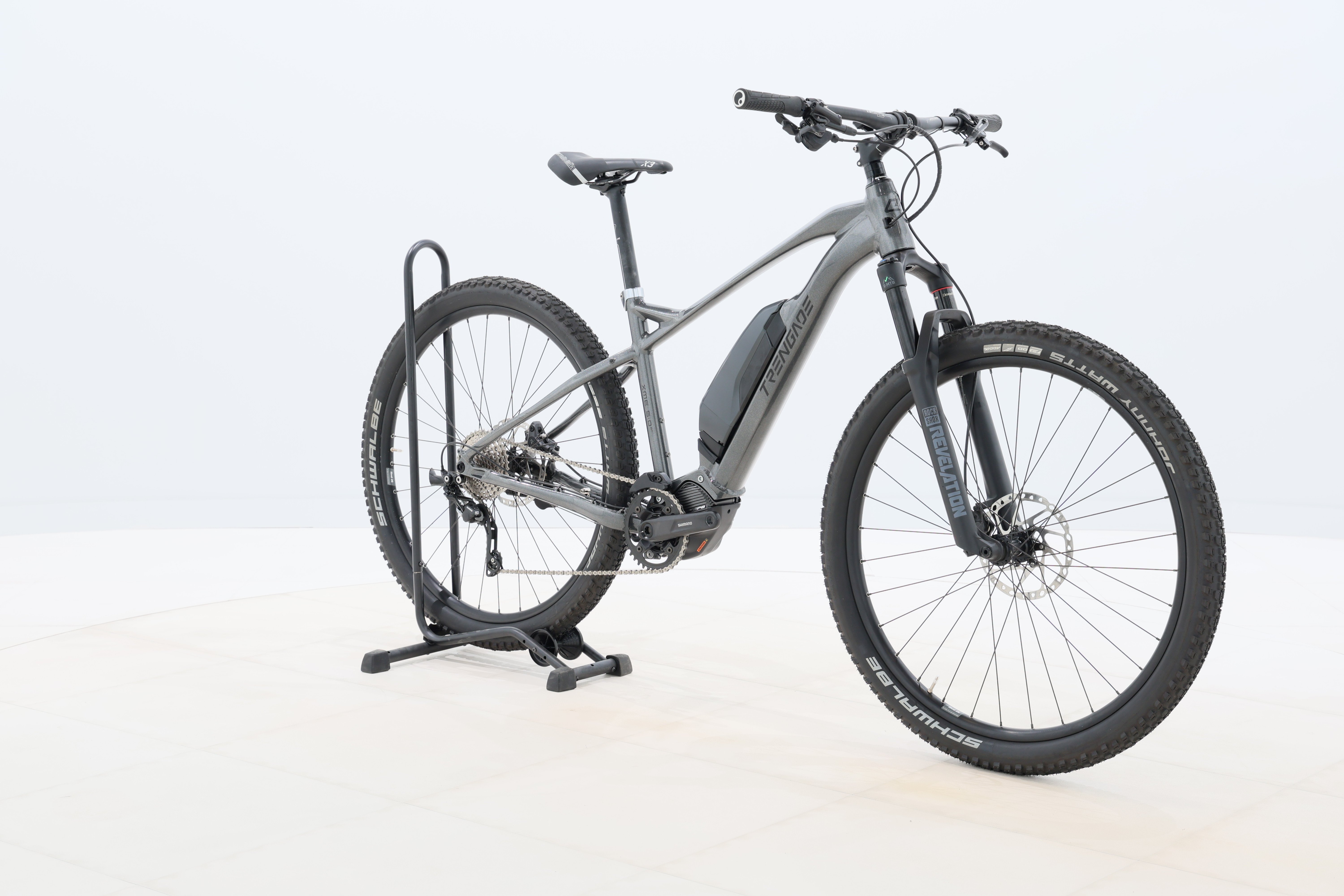 d8ce9a36-4b0c-42c6-a347-878382b450ca