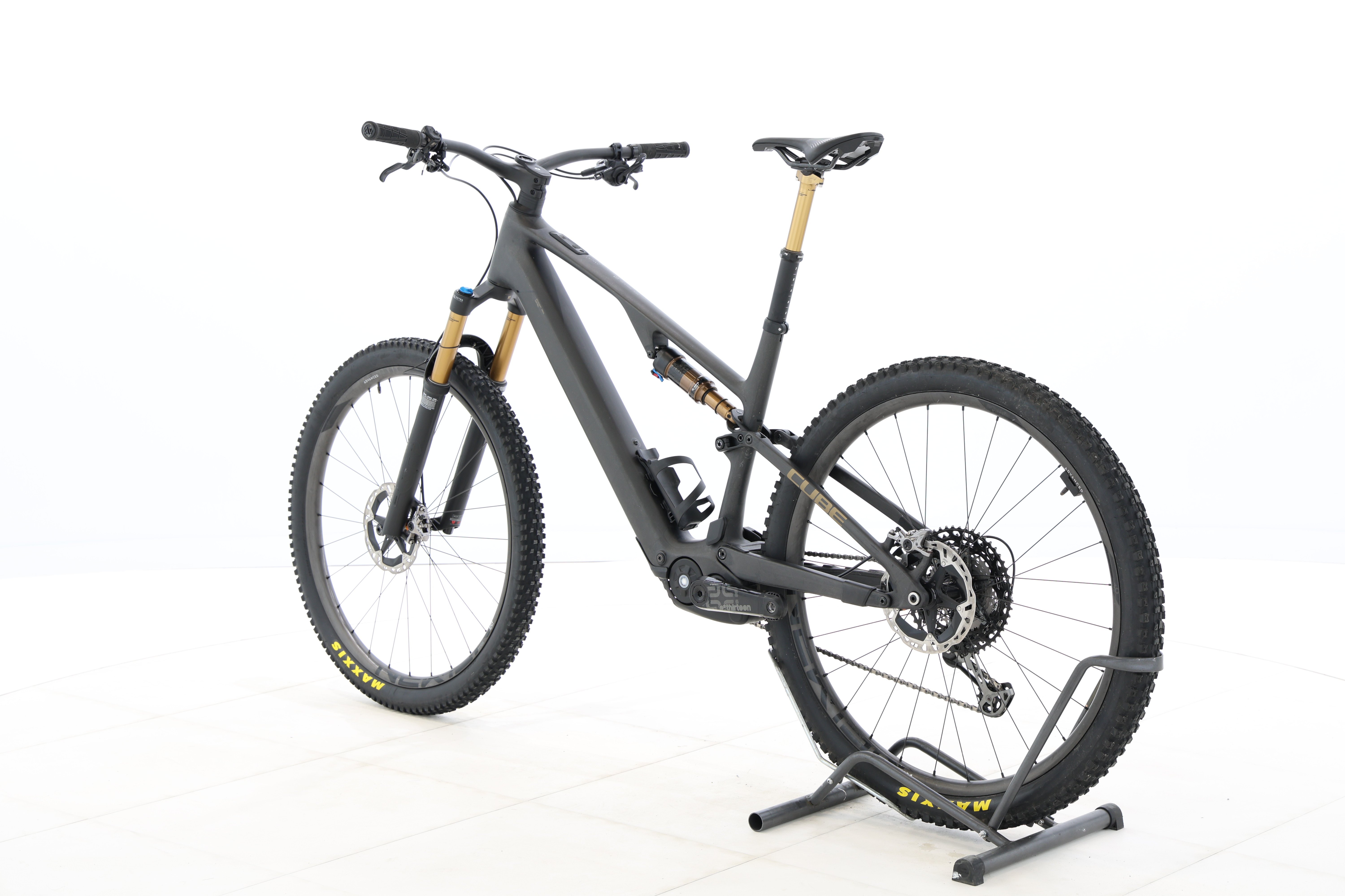 6bdac78b-0f44-4901-9109-e7abf123ad17