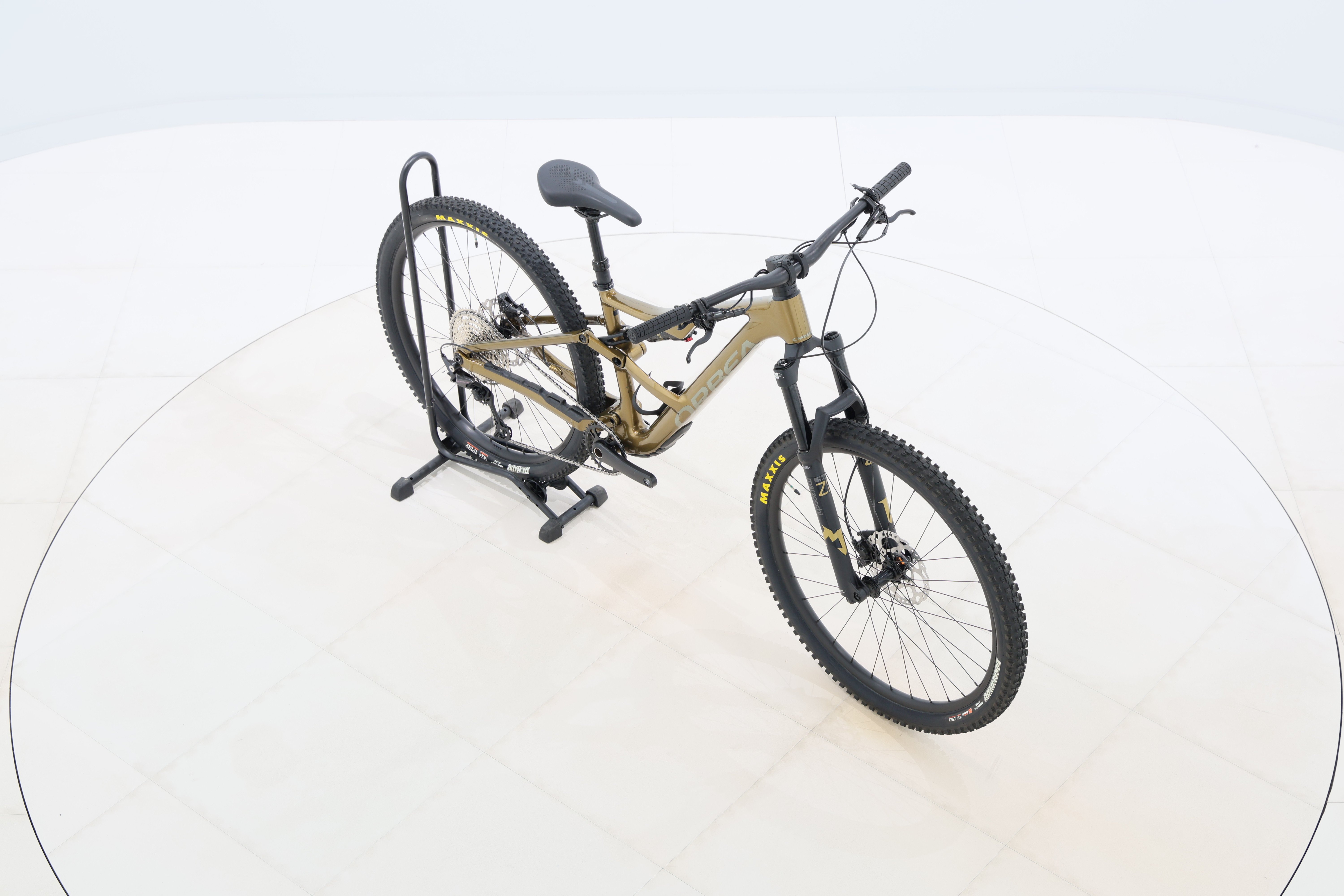 aa6c0520-0ac5-4604-943e-8f1b72d488ee