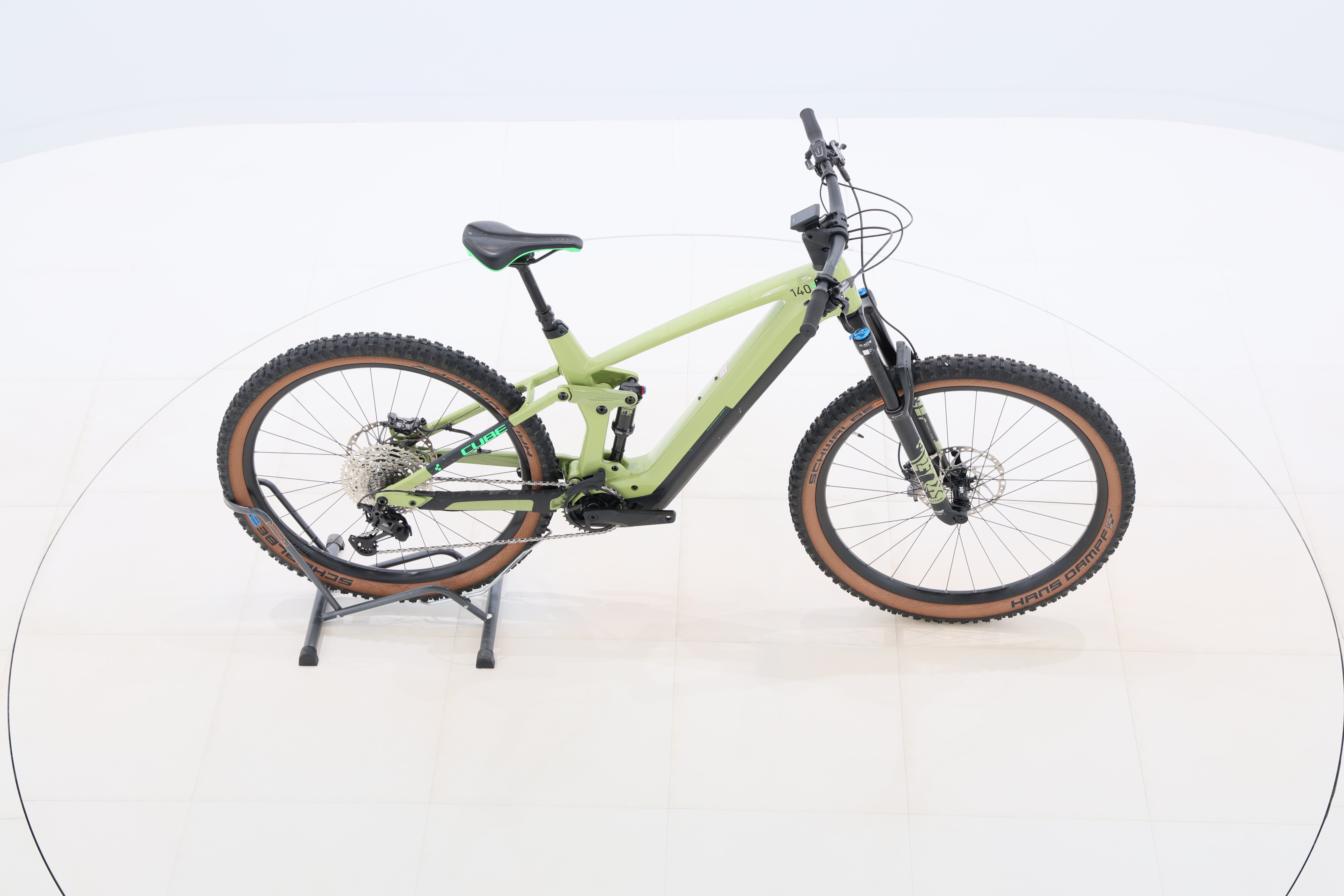 73cc716d-226b-43dd-b0b7-3324b450b948