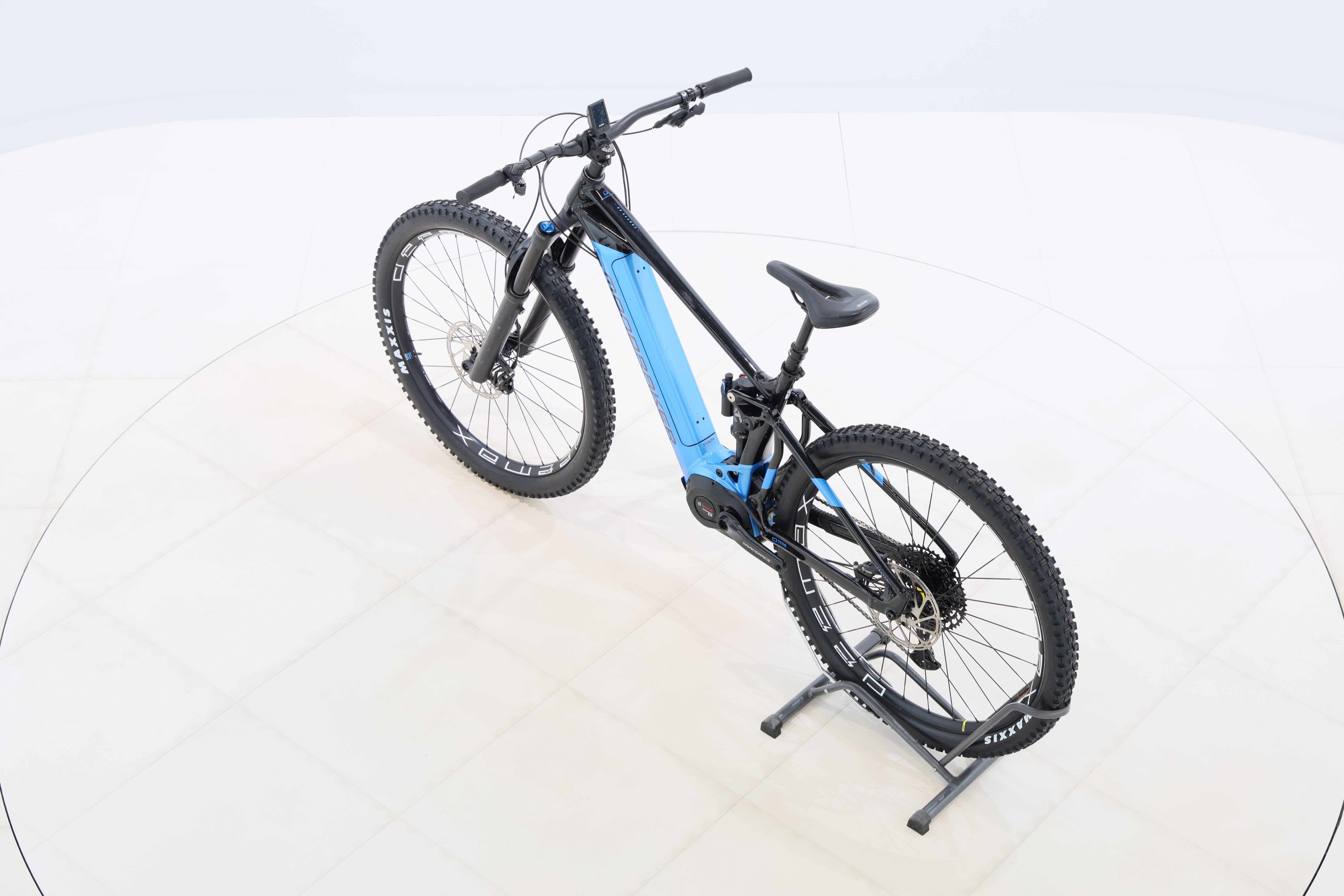 1938ab15-8a29-4631-879c-9eb6371ed3ab